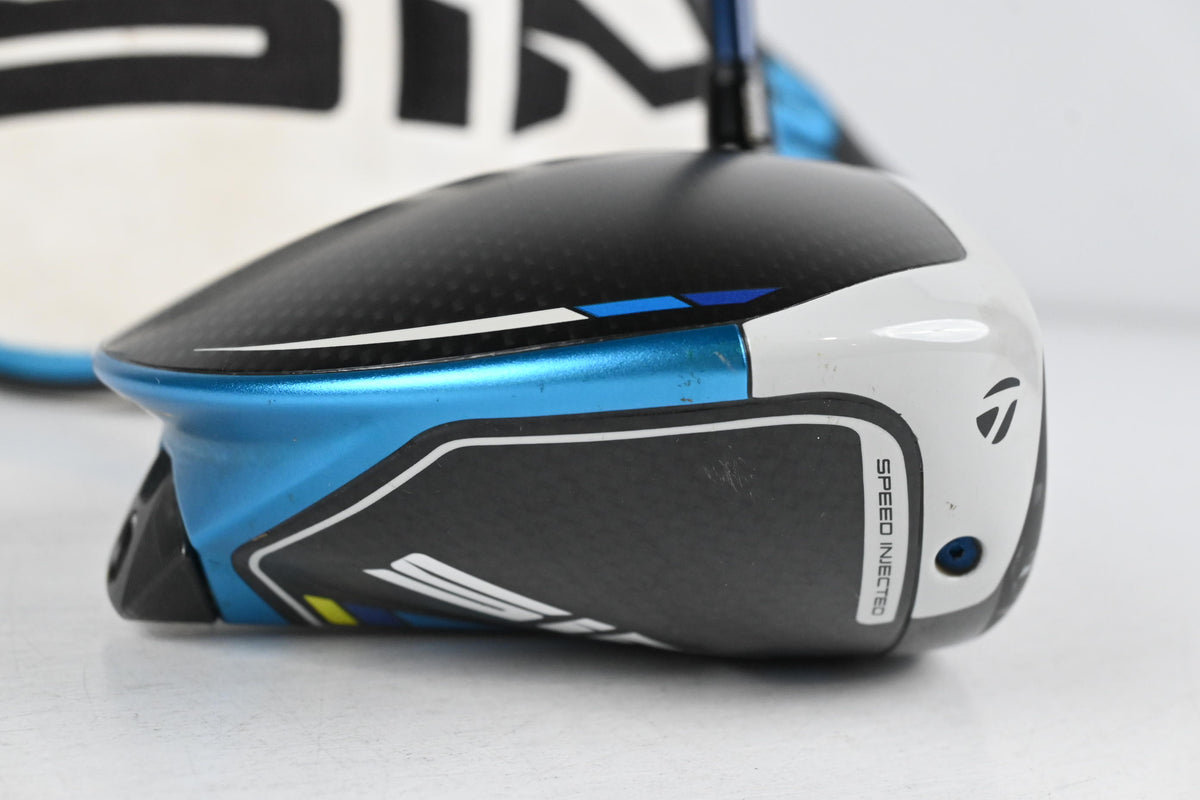 Taylormade SIM2 Max Driver / 10.5 Degree / Regular Flex Fujikura Ventus Blue 5