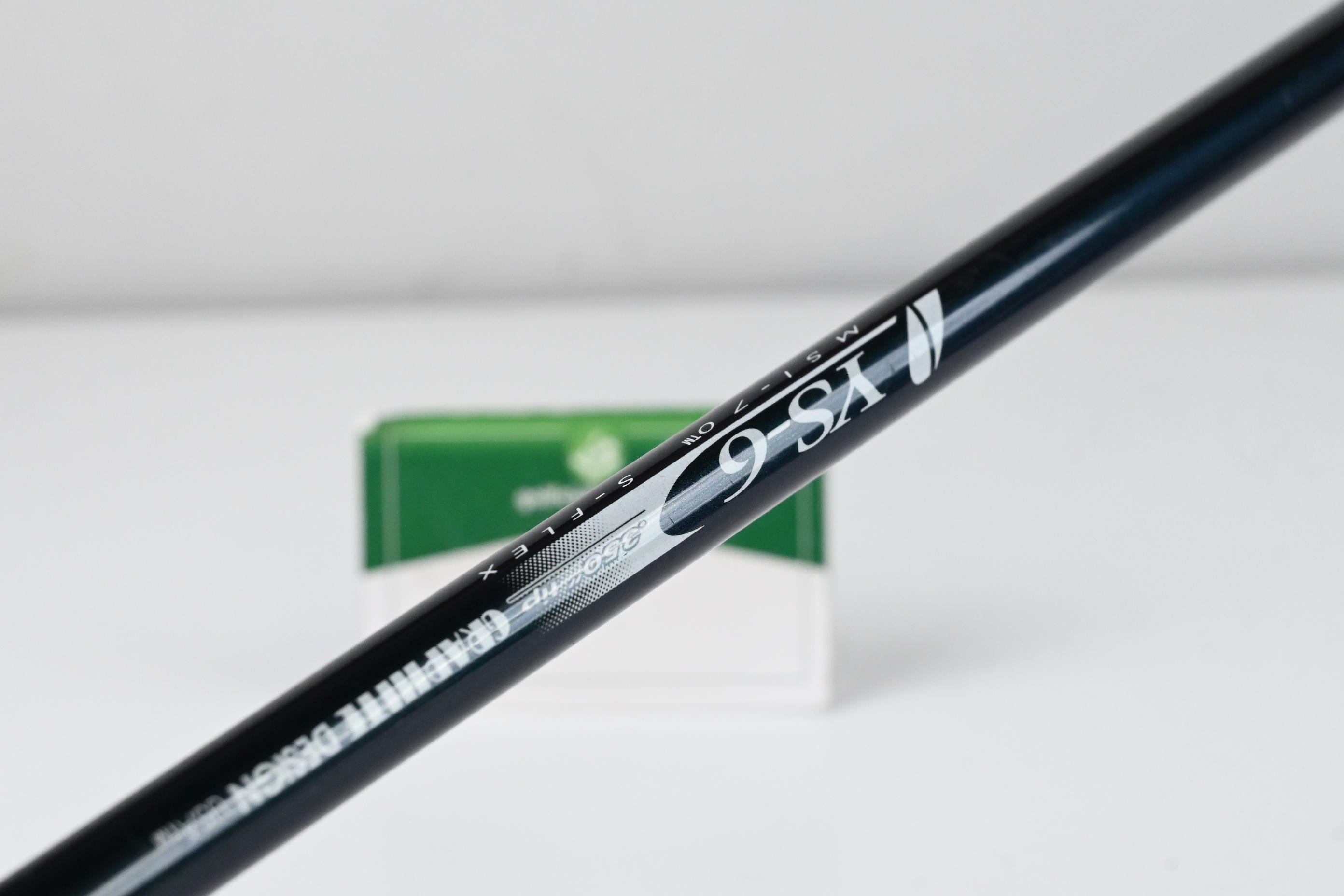 XXIO Titanium Twin Ax-Sole Driver / 9 Degree / Stiff Flex YS-6 Shaft