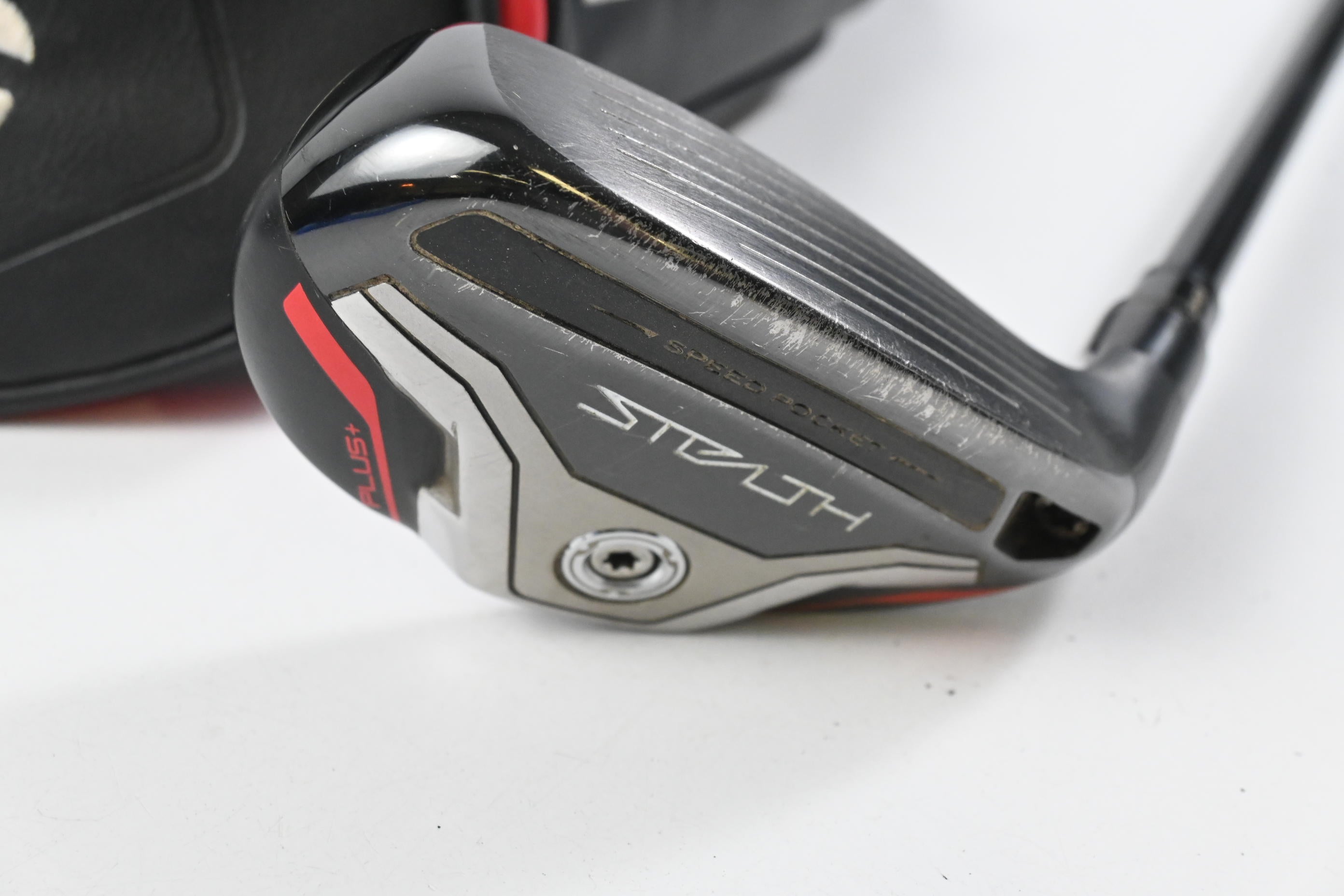 Taylormade Stealth Plus #2 Hybrid / 17 Degree / Stiff Flex HZRDUS Smoke Red RDX