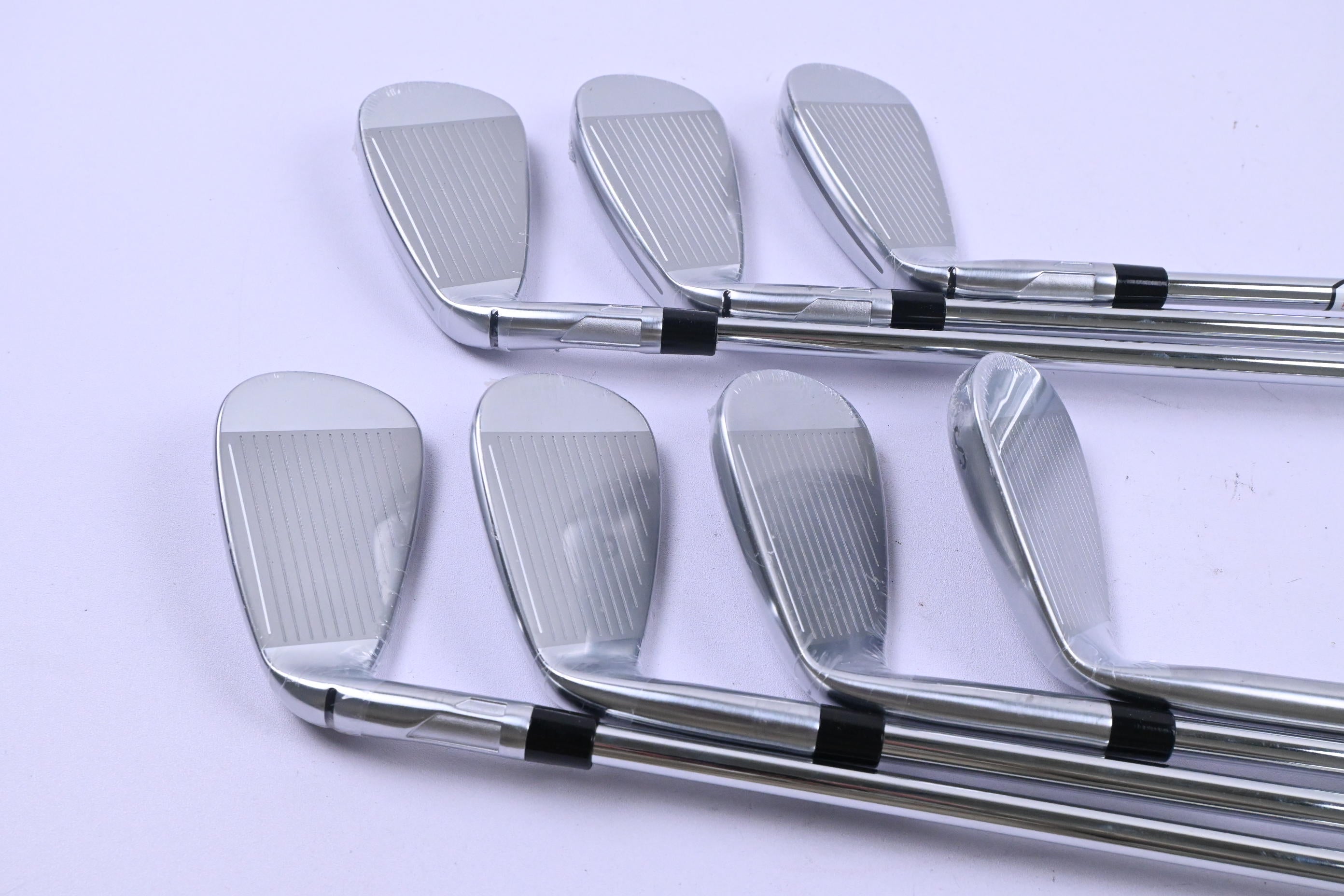 Taylormade Qi Max Irons / 5-PW+SW / Regular Flex KBS MAX MT 85 Shafts