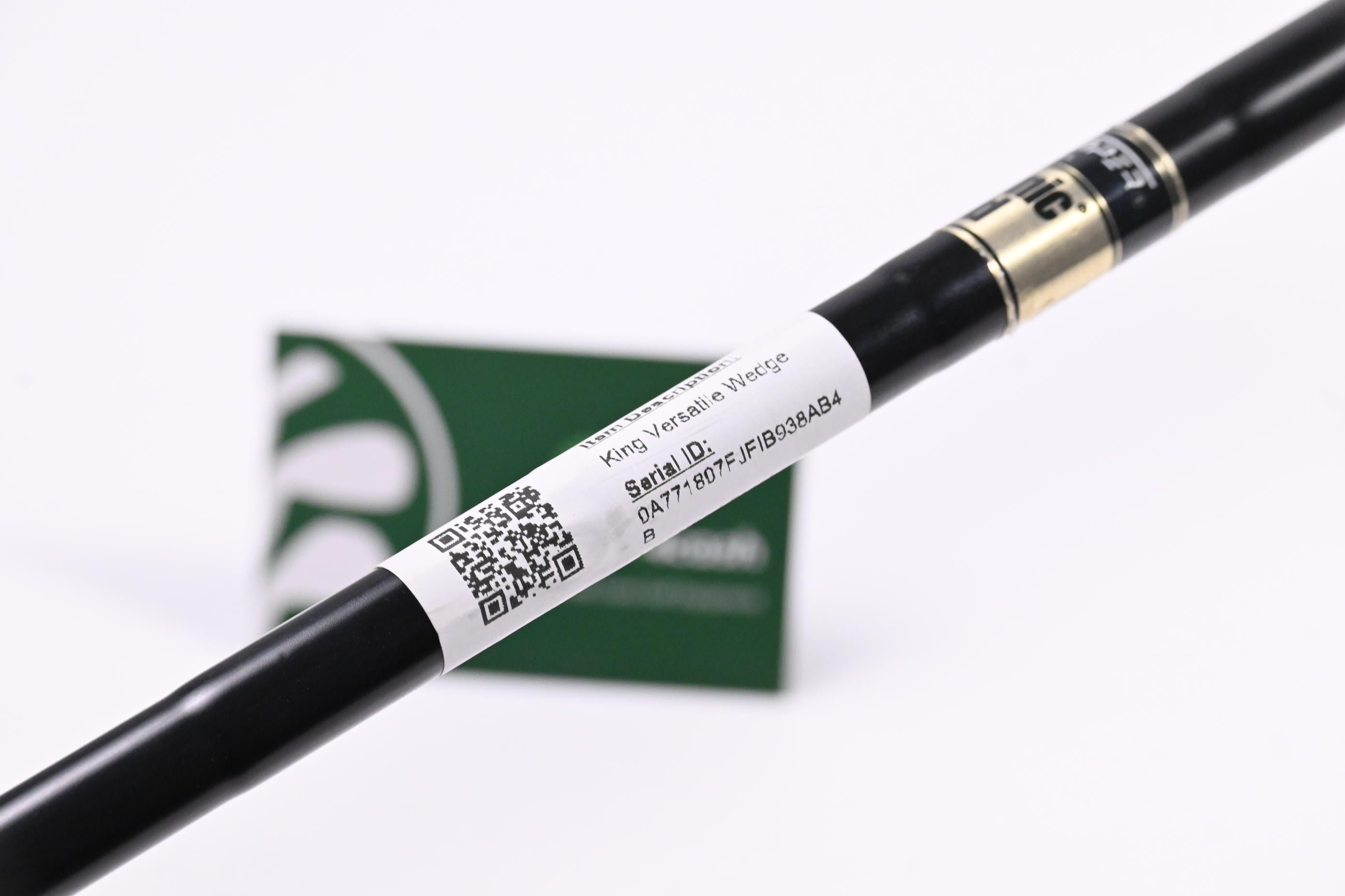 Cobra King Versatile Gap Wedge / 52 Degree / Stiff Flex Dynamic Gold S400 Shaft