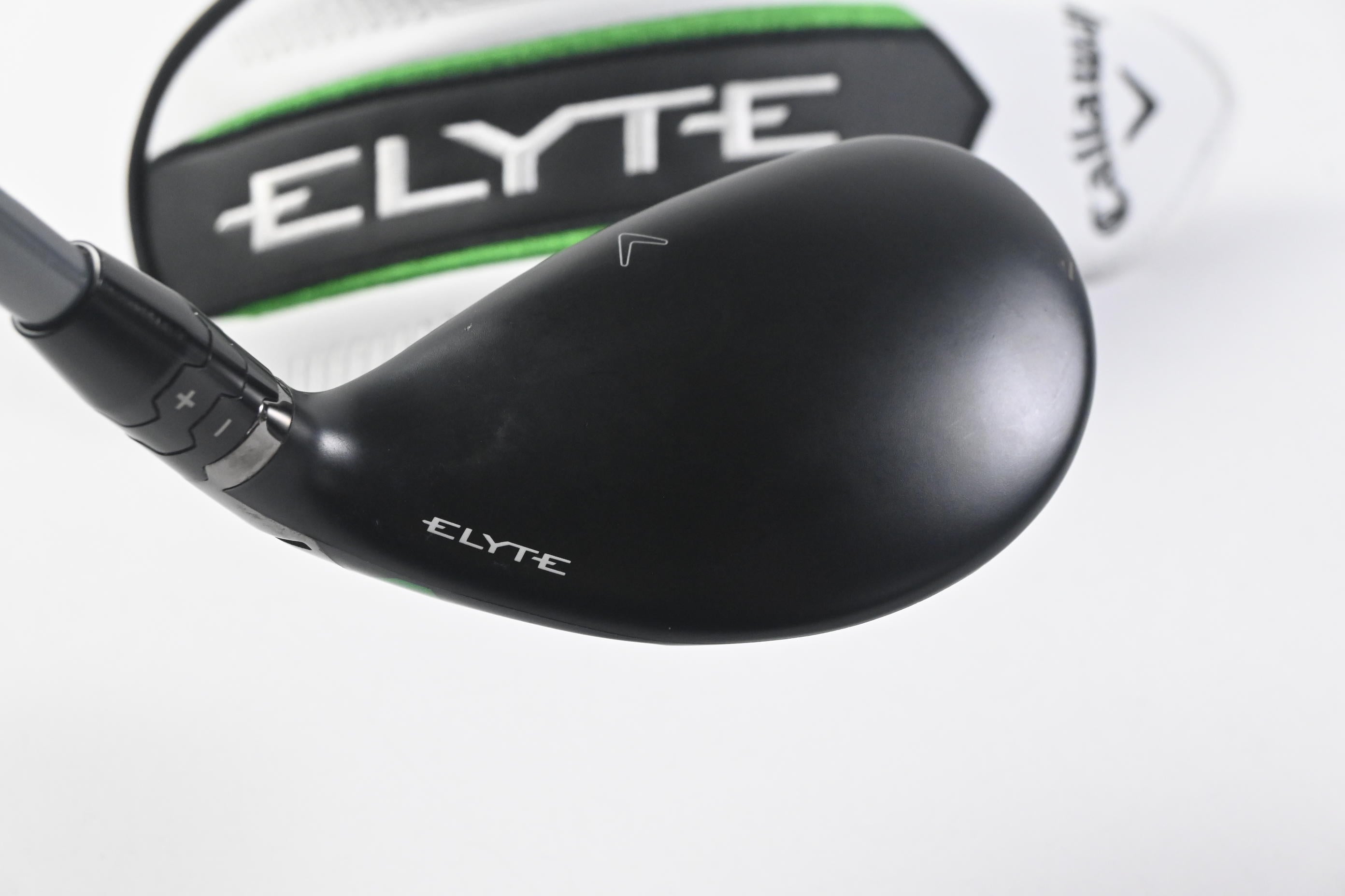 Callaway Elyte X #4 Hybrid / 21 Degree / Regular Flex Denali Charcoal 60 Shaft