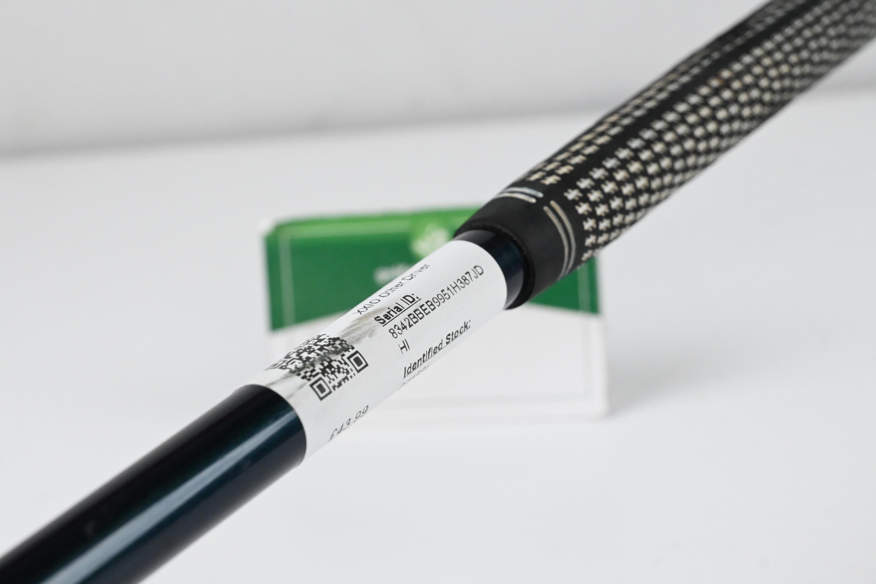 XXIO Titanium Twin Ax-Sole Driver / 9 Degree / Stiff Flex YS-6 Shaft