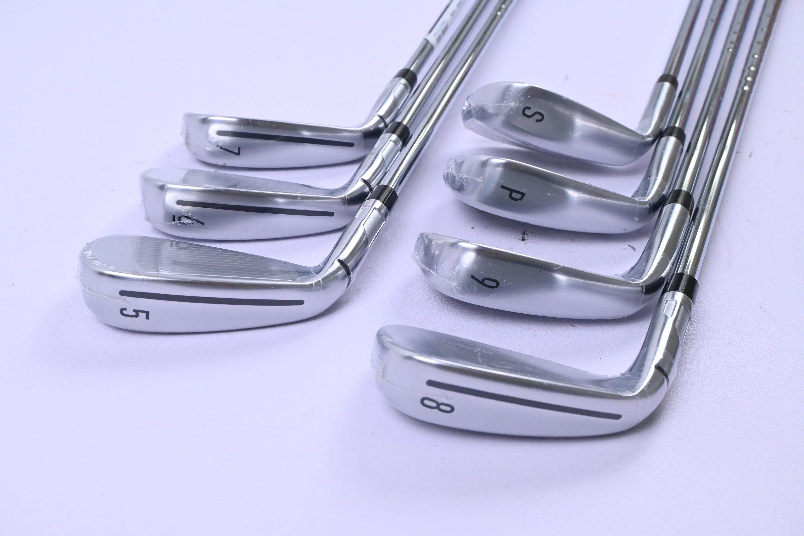 Taylormade Qi Max Irons / 5-PW+SW / Regular Flex KBS MAX MT 85 Shafts