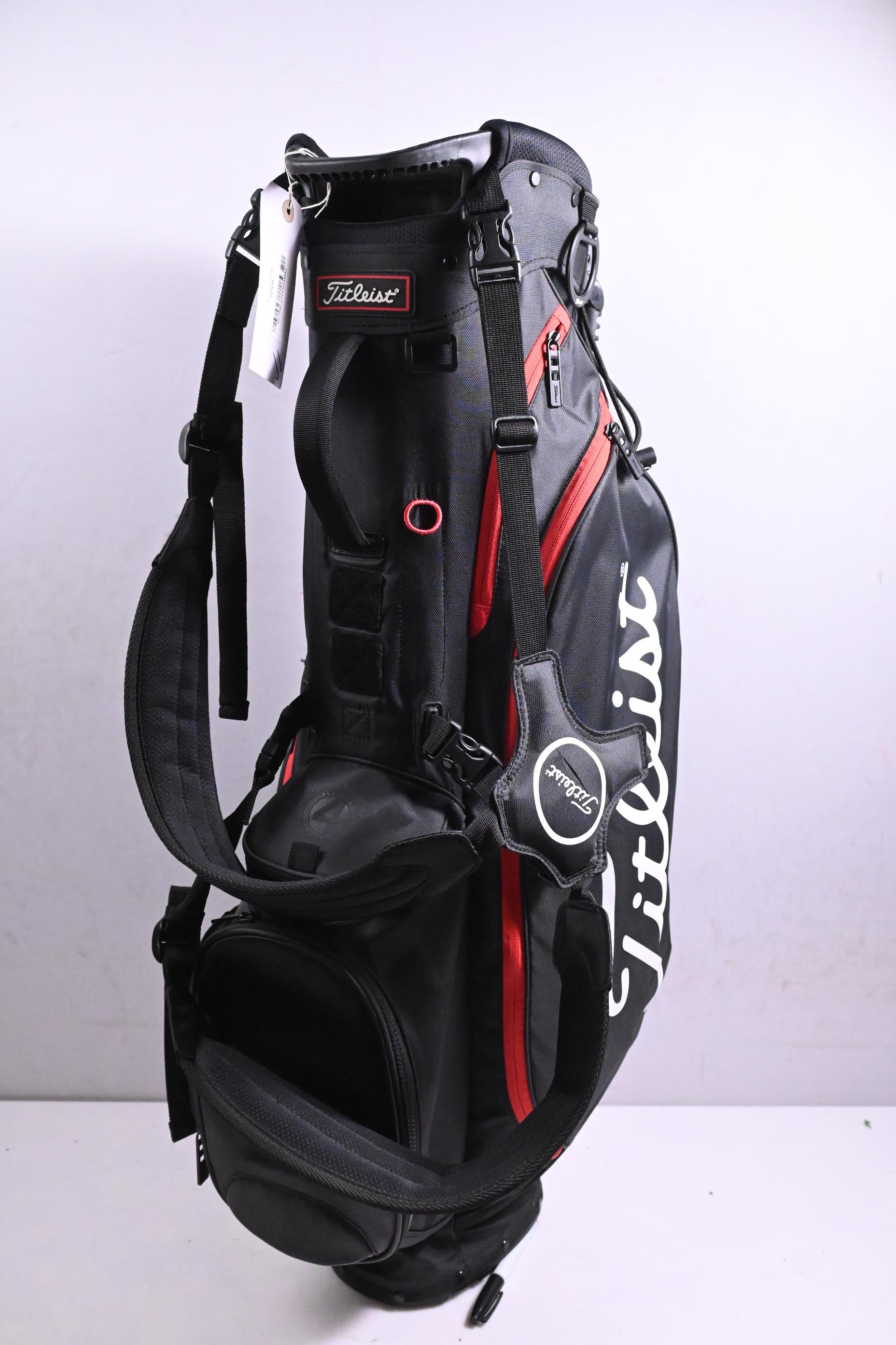 Titleist Players 4 Stand Bag / 4-Way Divider / Black