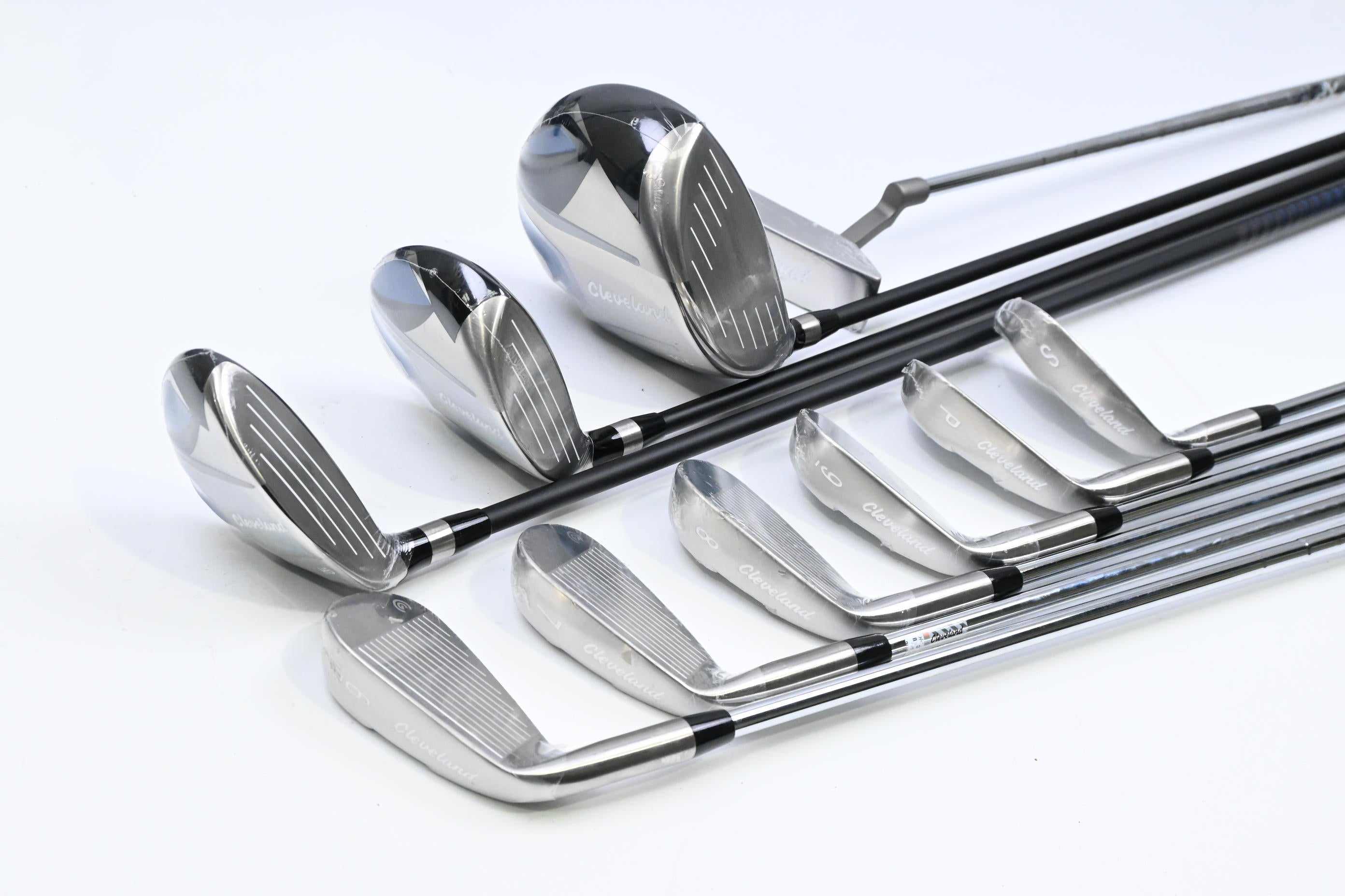 Cleveland Package Set / Woods, Hybrid, Irons, Putter, Bag