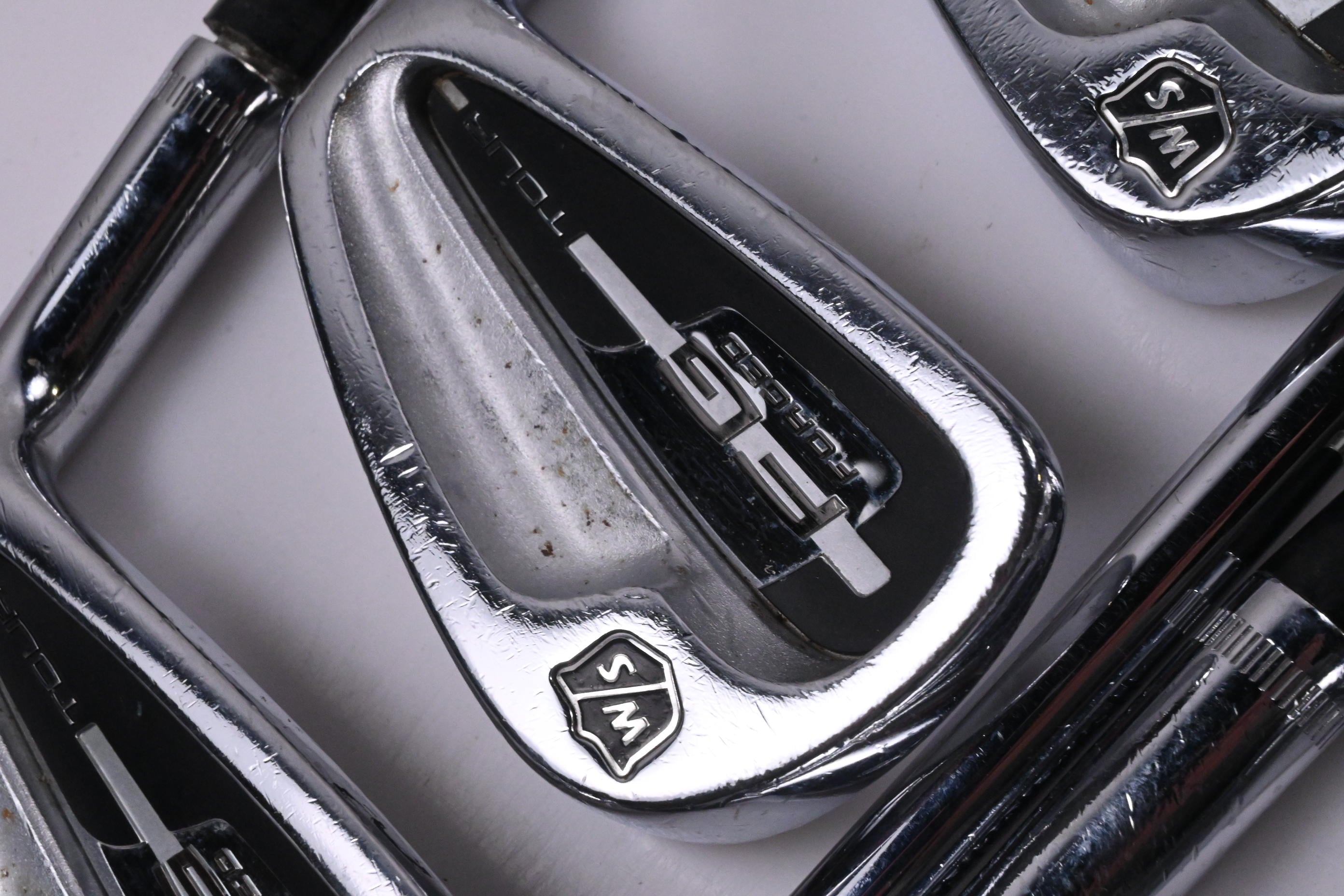 Wilson FG Tour Irons / 4-PW / Stiff Flex Dynamic Gold S300 Shafts