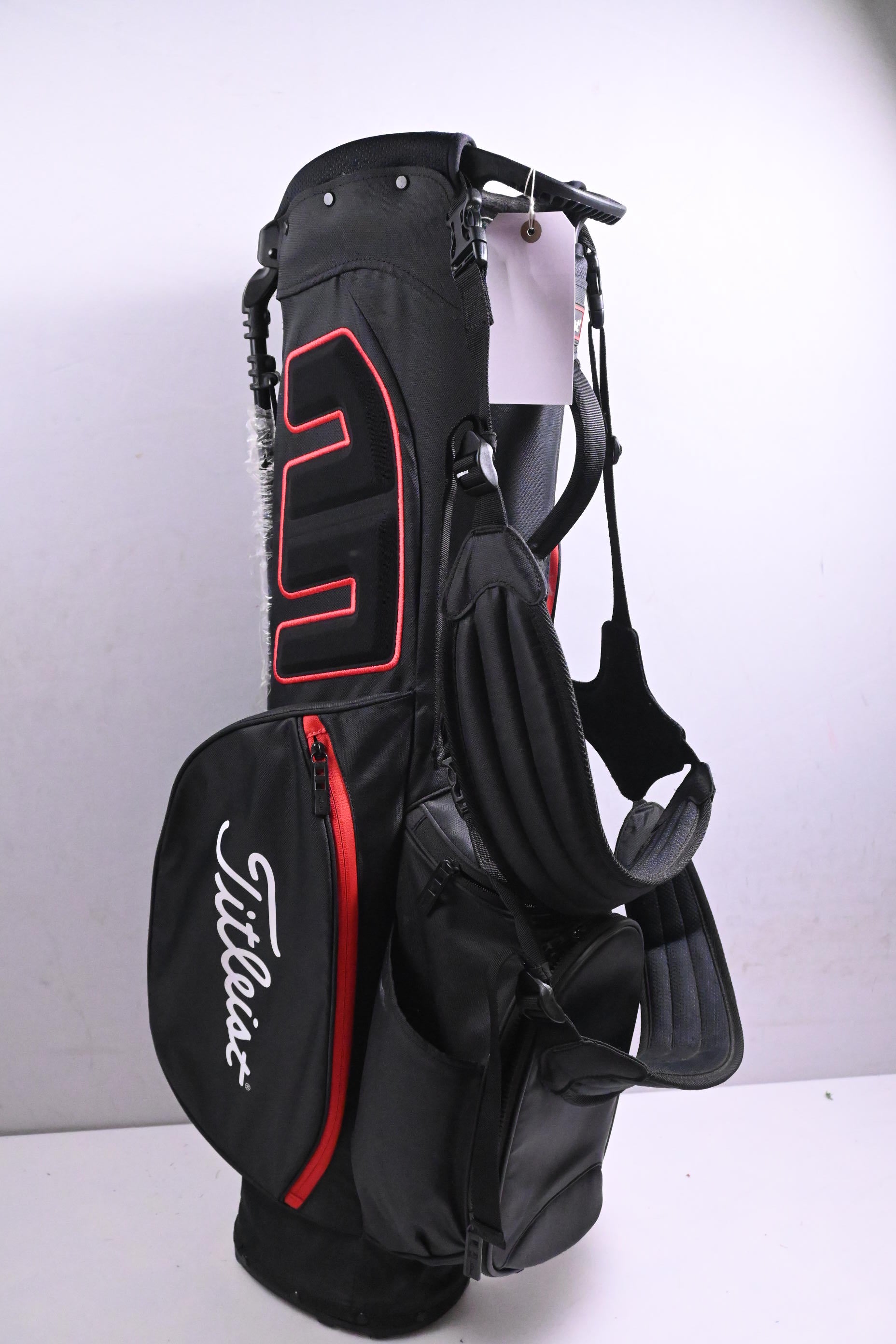 Titleist Players 4 Stand Bag / 4-Way Divider / Black
