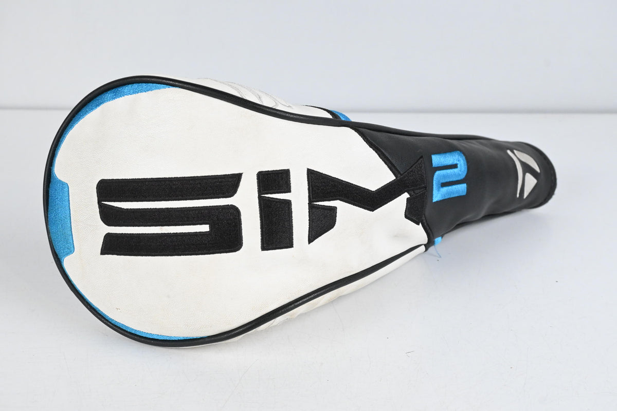 Taylormade SIM2 Max Driver / 10.5 Degree / Regular Flex Fujikura Ventus Blue 5