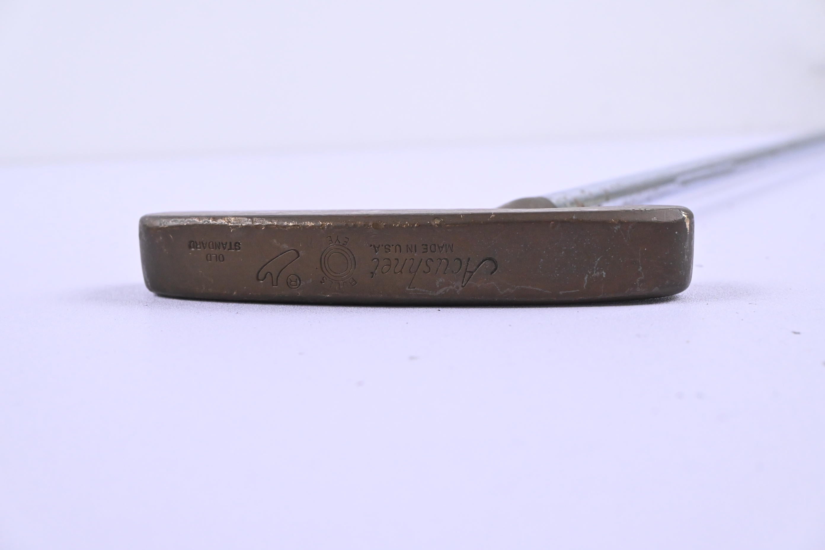 Acushnet Bullseye Putter / 35 Inch