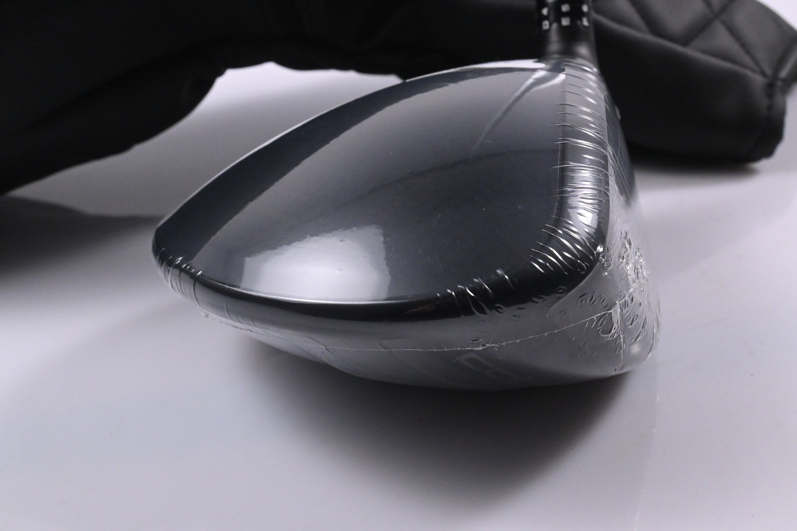 Cobra DS-Adapt LS Driver / 10.5 Degree / Stiff Flex Aldila Rogue Silver 70 Shaft