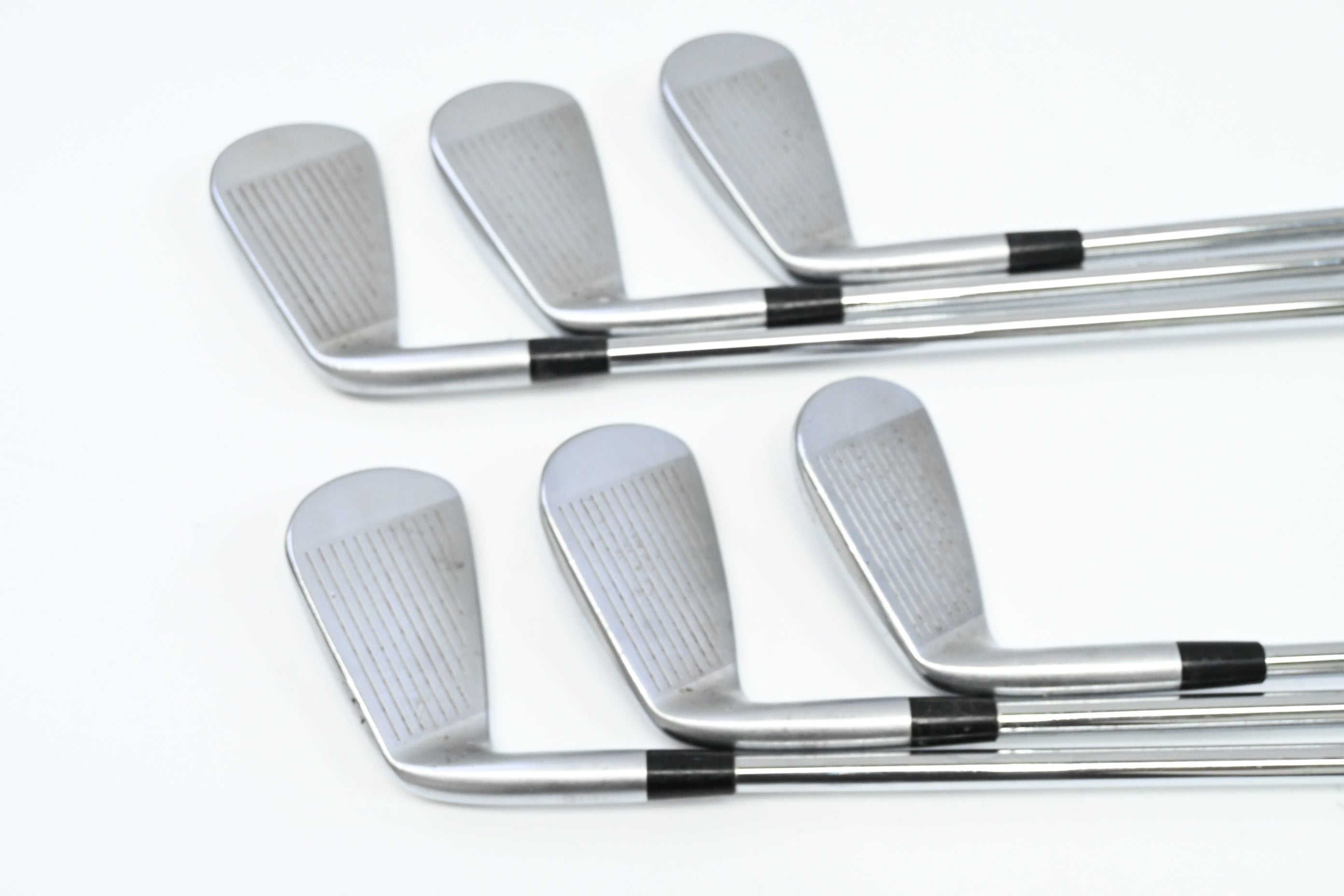 Mizuno JPX 900 Forged Irons / 4-PW / Stiff Flex Project X Loading Zone 120