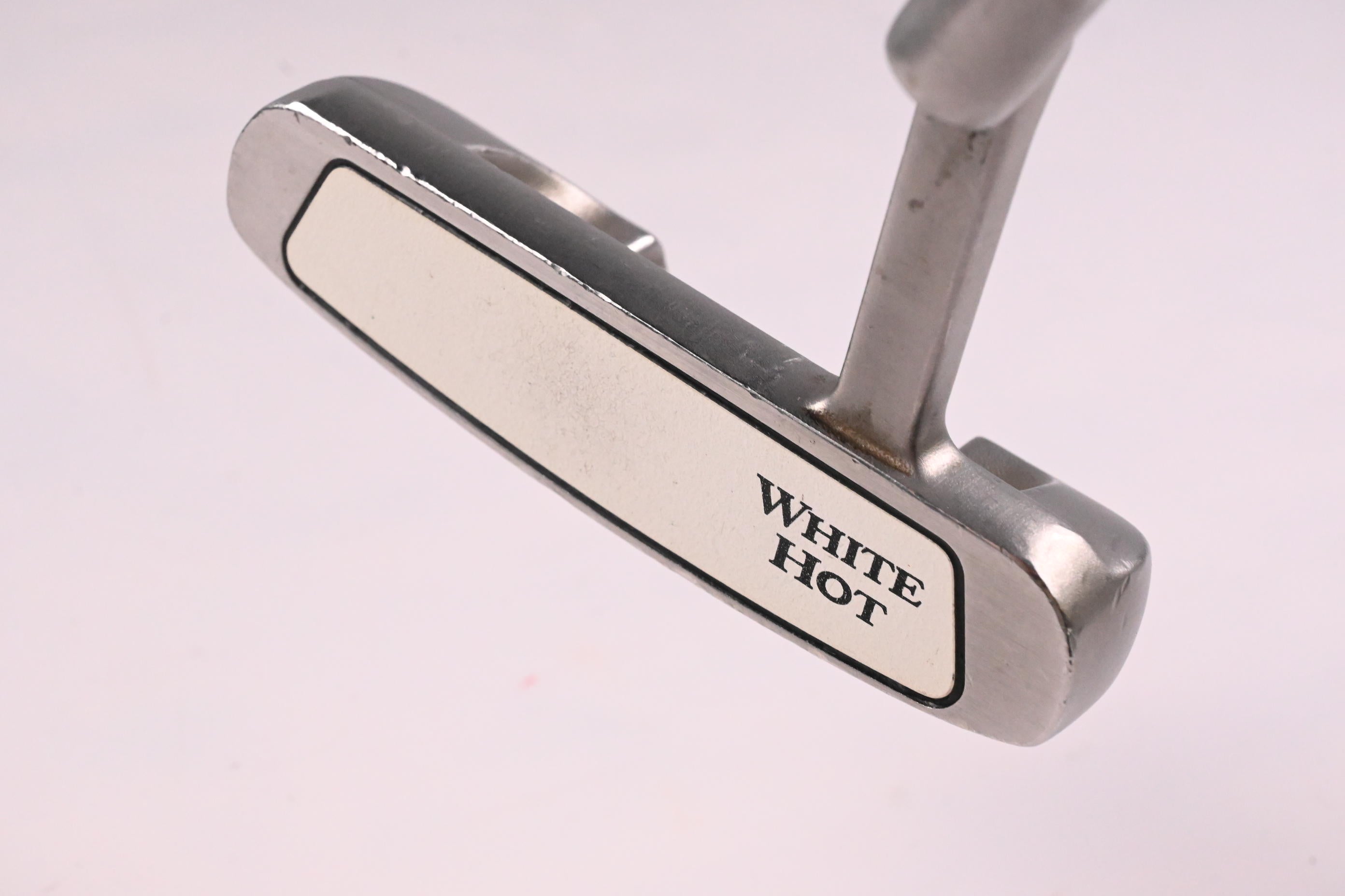 Odyssey White Hot #4 Putter / 34 Inch