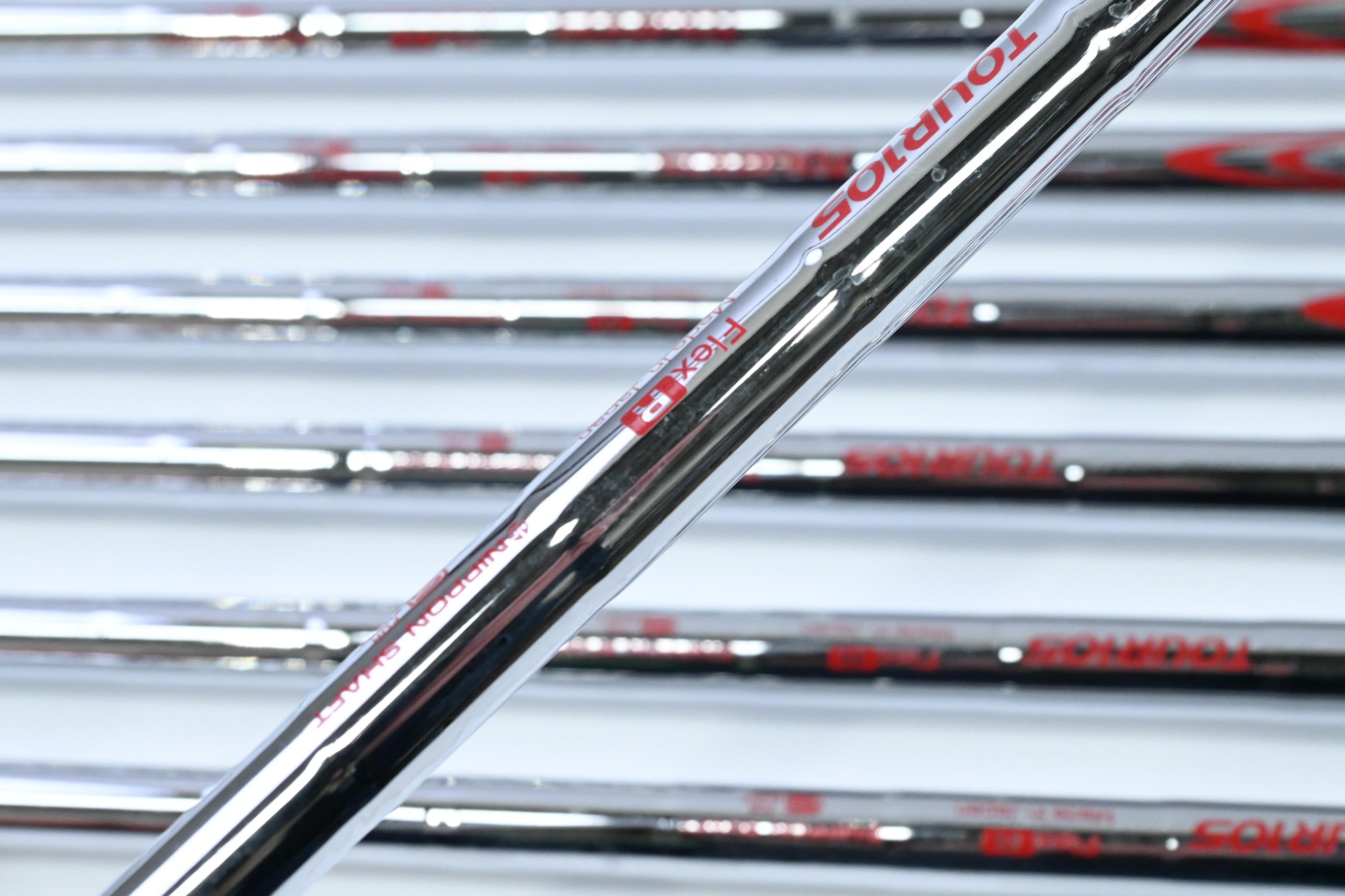 Srixon ZXi5 Irons / 4-PW / Regular Flex NS Pro Modus3 Tour 105 Shafts