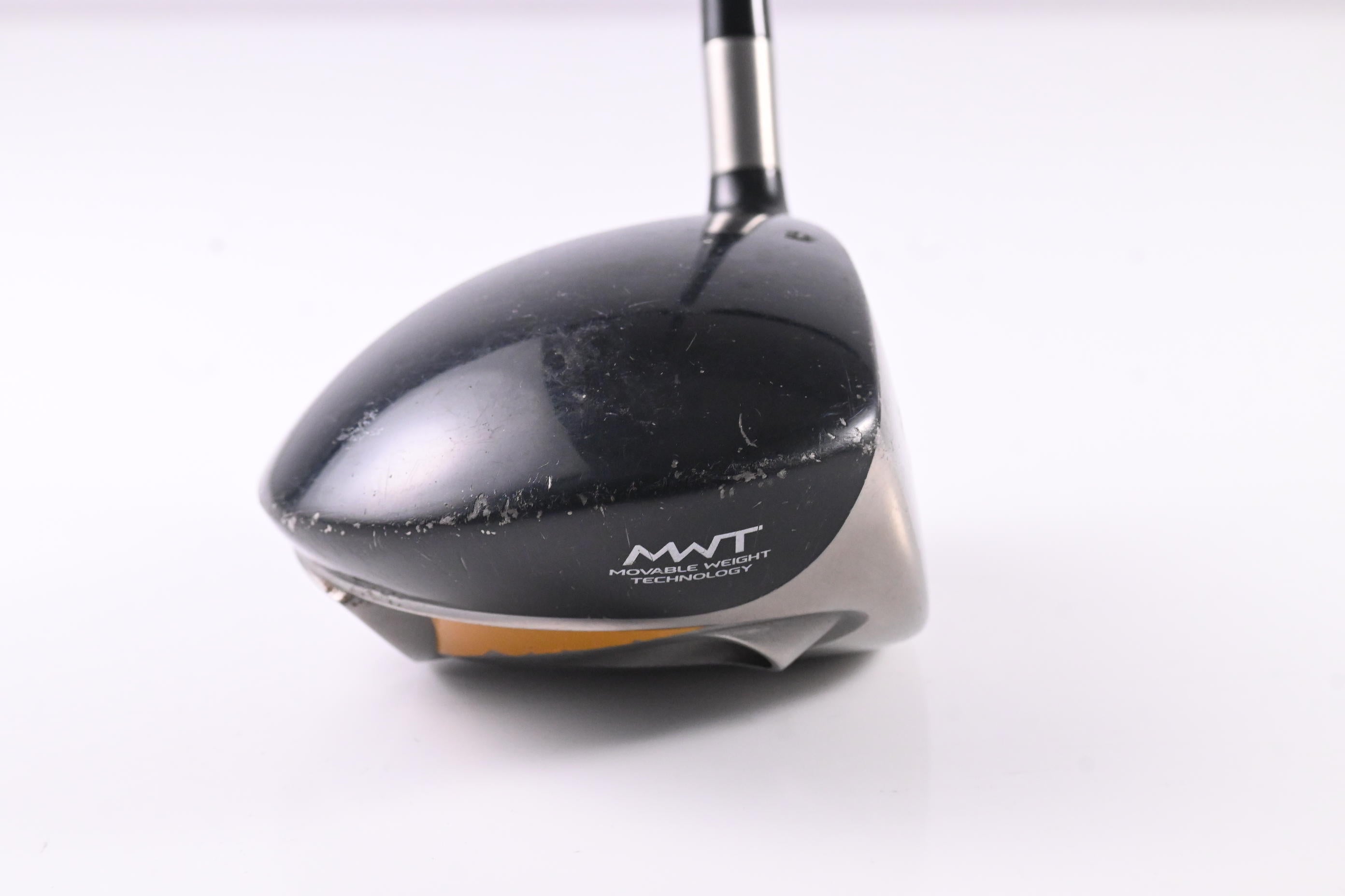 Taylormade R7 425 Driver / 9.5 Degree / Stiff Flex Fujikura REAX 65 Shaft