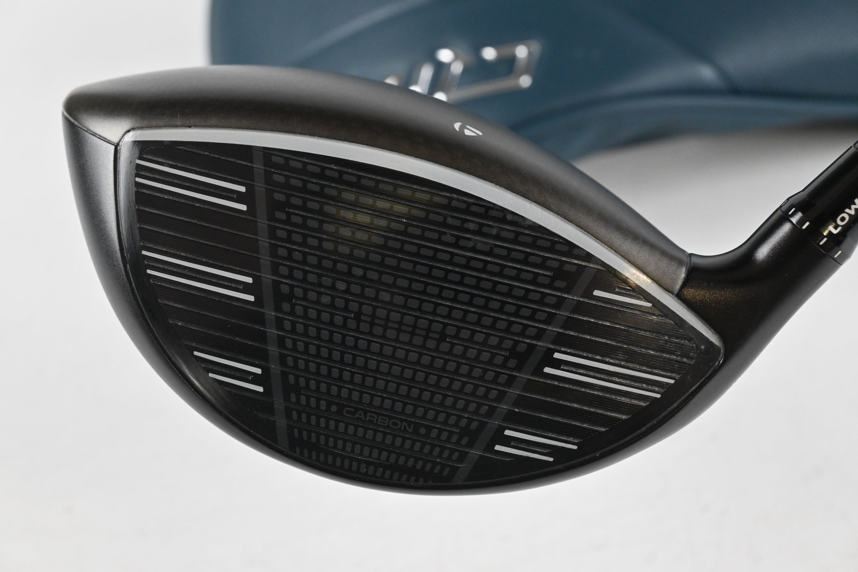 Taylormade Qi4D Max Driver / 10.5 Degree / Regular Flex Reax Blue 50 Shaft