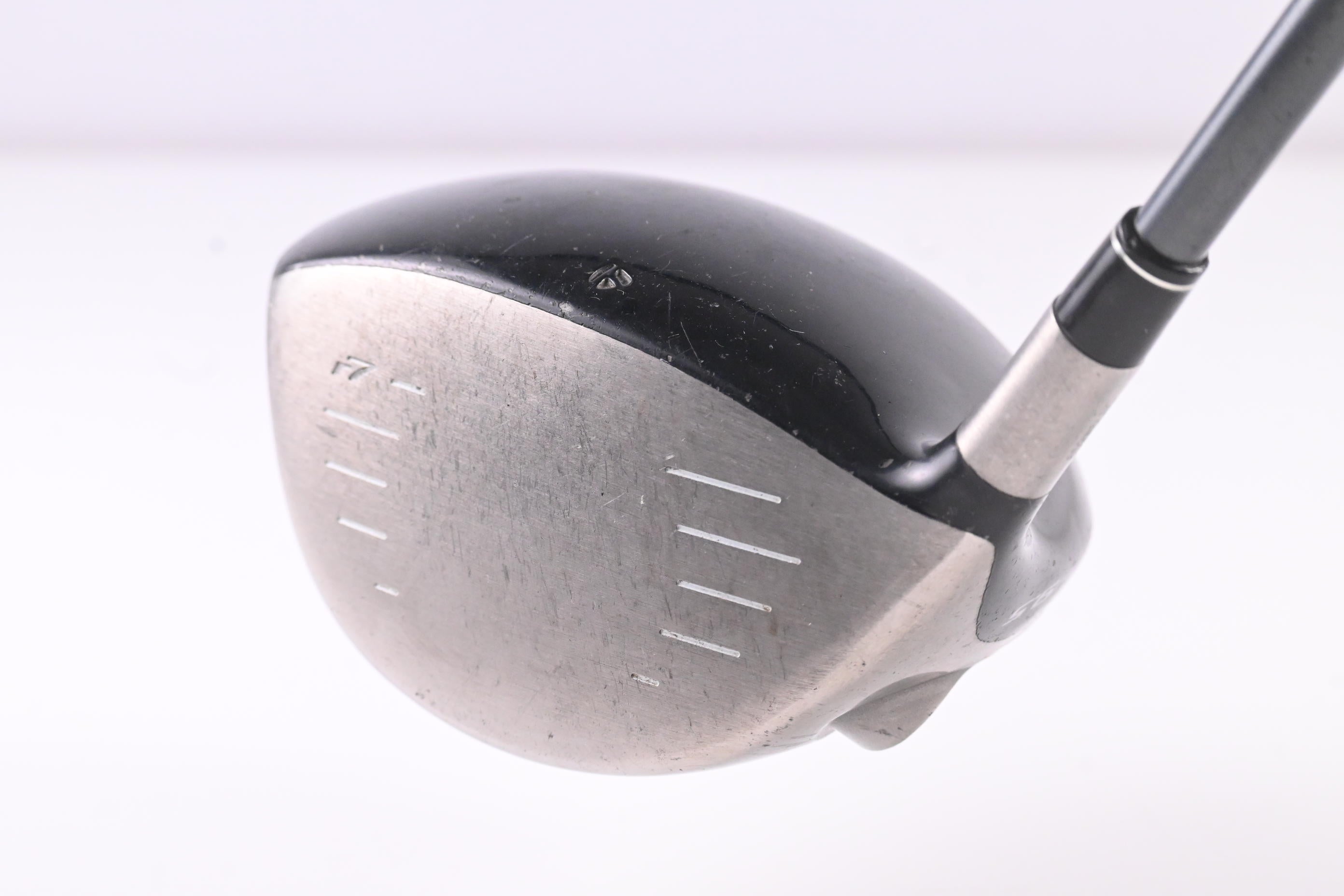 Taylormade R7 425 Driver / 9.5 Degree / Stiff Flex Fujikura REAX 65 Shaft