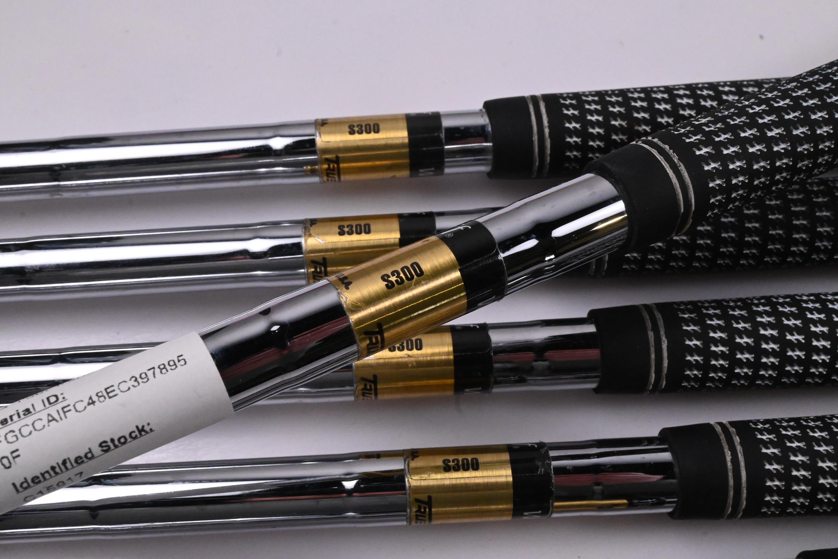 Wilson FG Tour Irons / 4-PW / Stiff Flex Dynamic Gold S300 Shafts