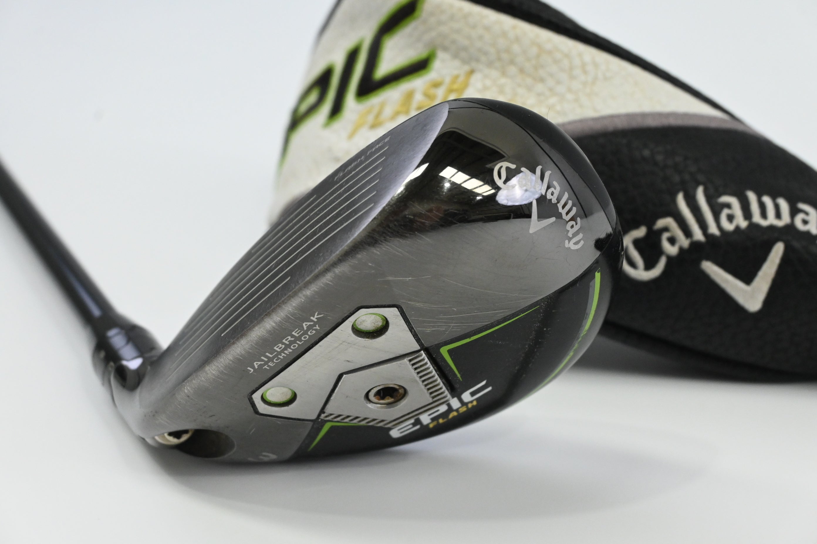 Left Hand Callaway Epic Flash #3 Hybrid / 18 Degree / Stiff Flex Tensei AV White