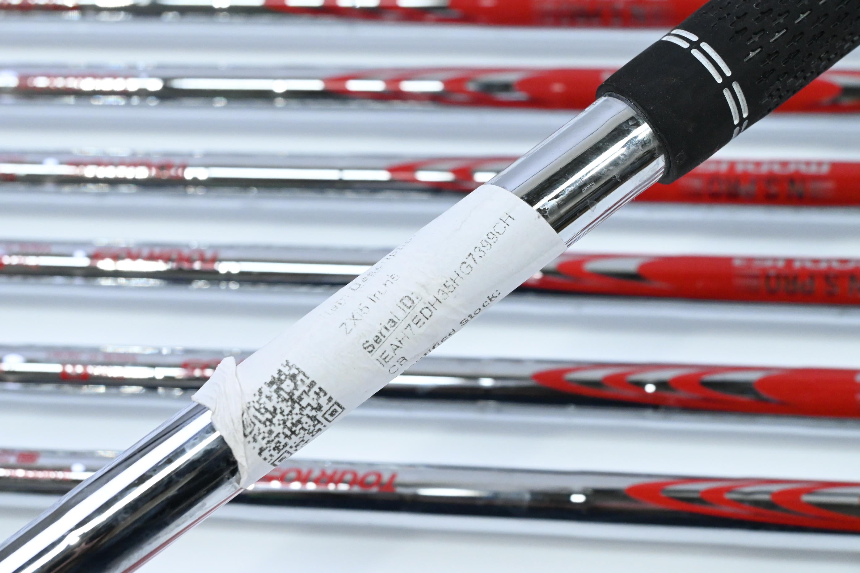 Srixon ZXi5 Irons / 4-PW / Regular Flex NS Pro Modus3 Tour 105 Shafts