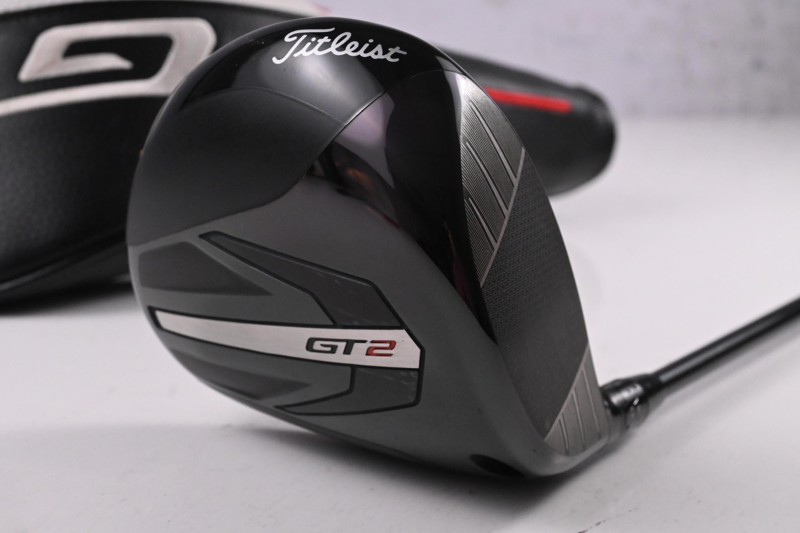 Titleist GT2 Driver / 9 Degree / Regular Flex Tensei AV Raw Blue 55 Shaft