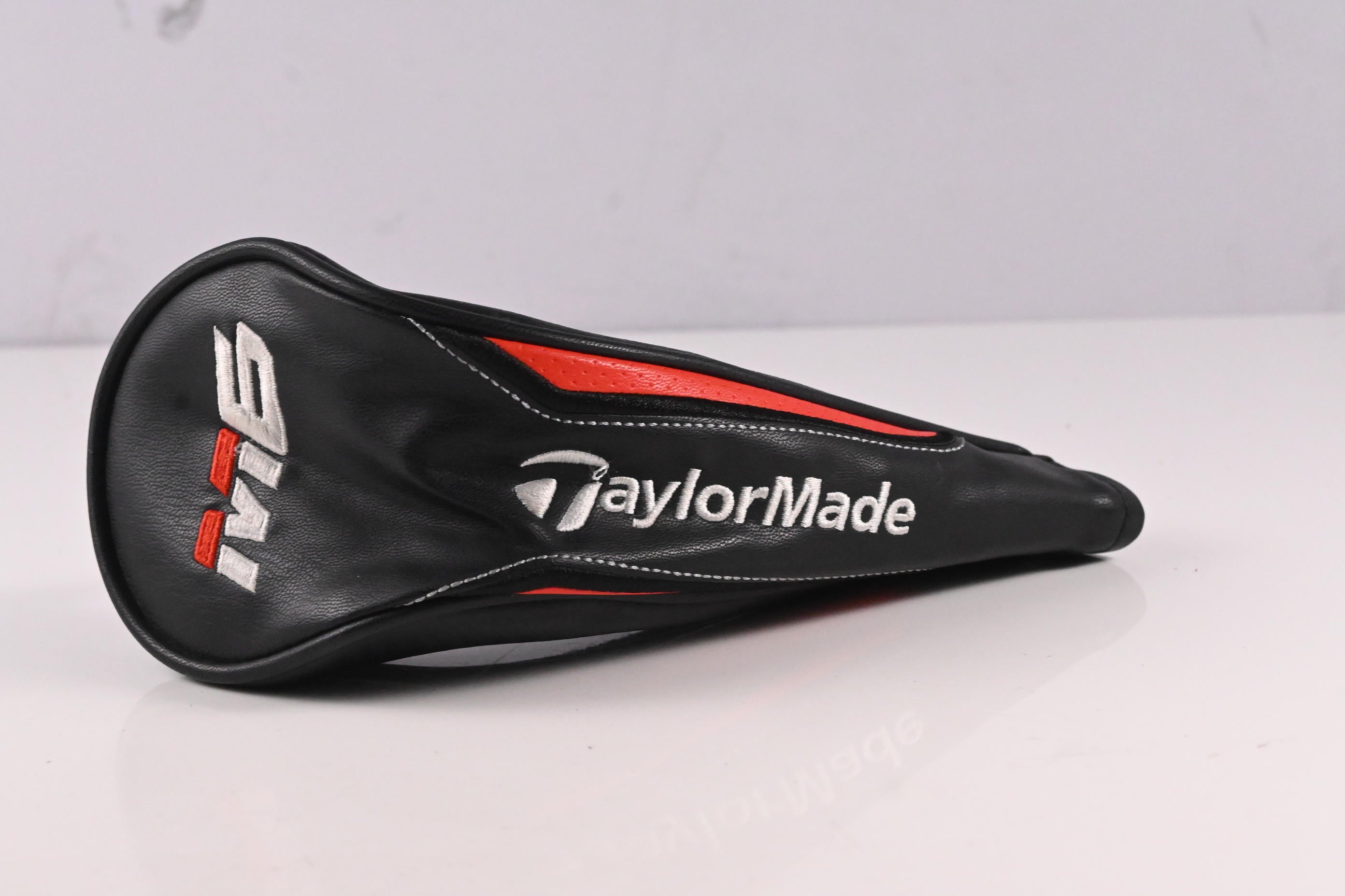 Taylormade M6 #3 Hybrid / 19 Degree / Stiff Flex Fujikura Atmos Orange 7 Shaft