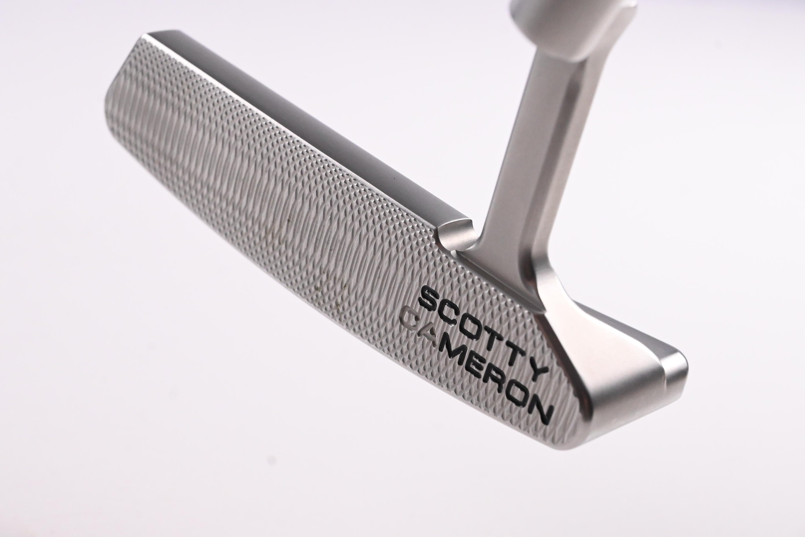 Scotty Cameron Special Select Newport 2 Putter / 34 Inch
