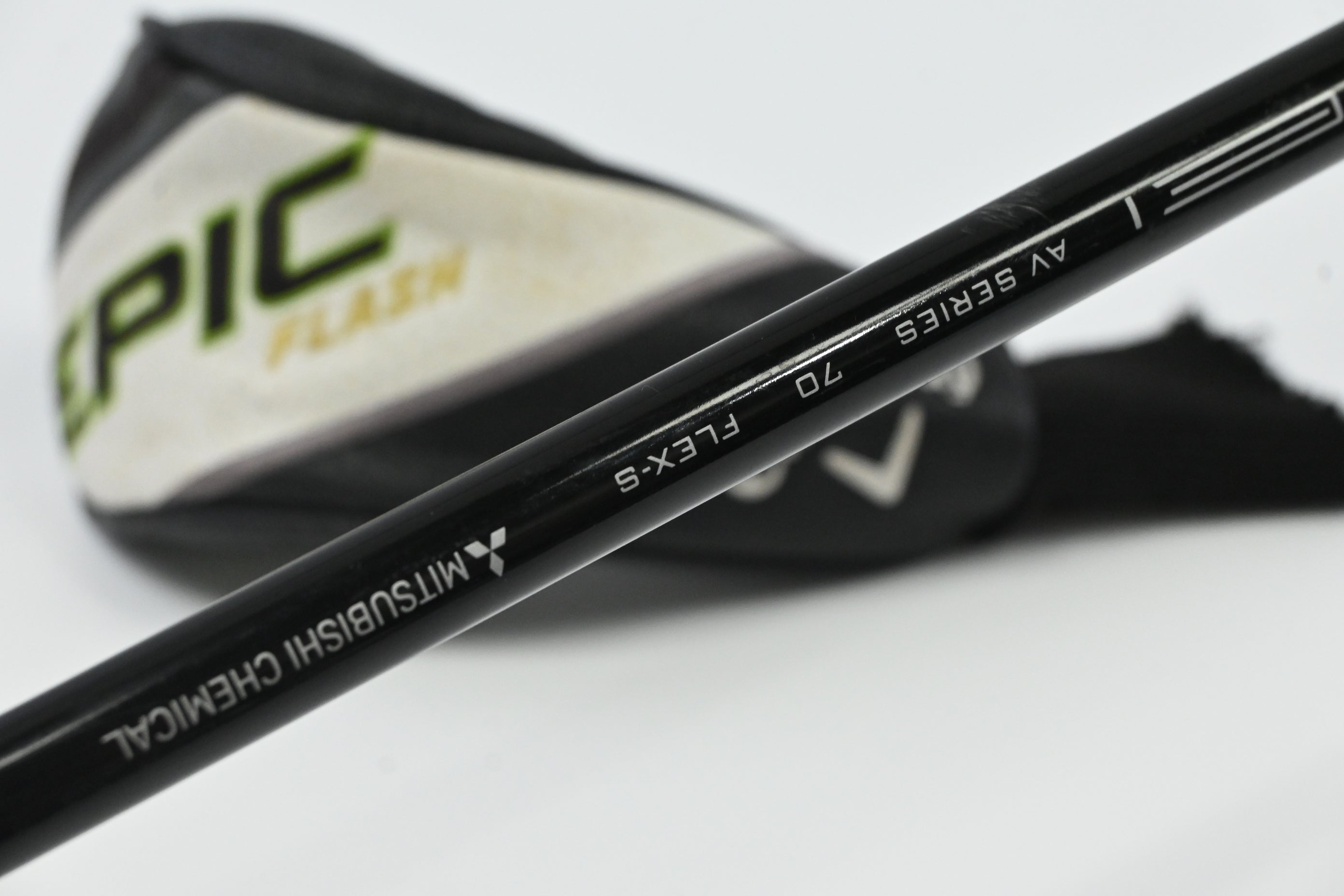 Left Hand Callaway Epic Flash #3 Hybrid / 18 Degree / Stiff Flex Tensei AV White