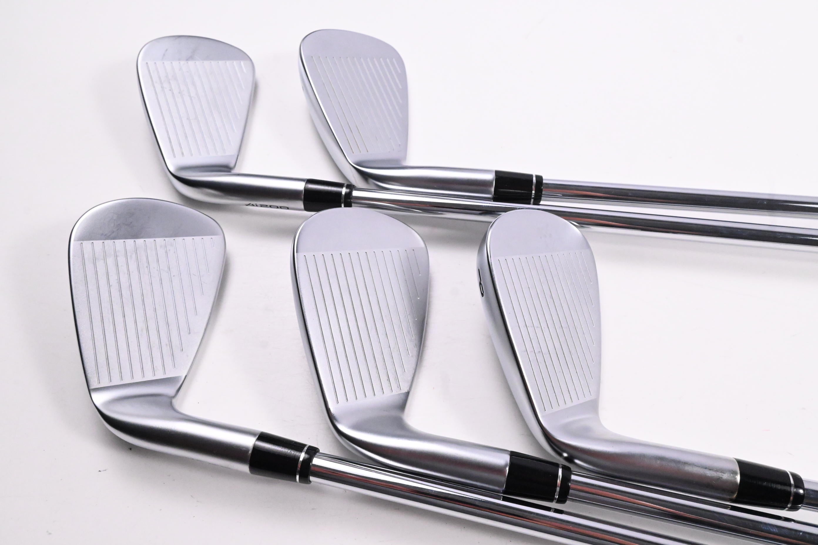 Callaway Apex Ai200 Irons / 6-PW / Regular Flex Dynamic Gold Mid 100 R300 Shafts