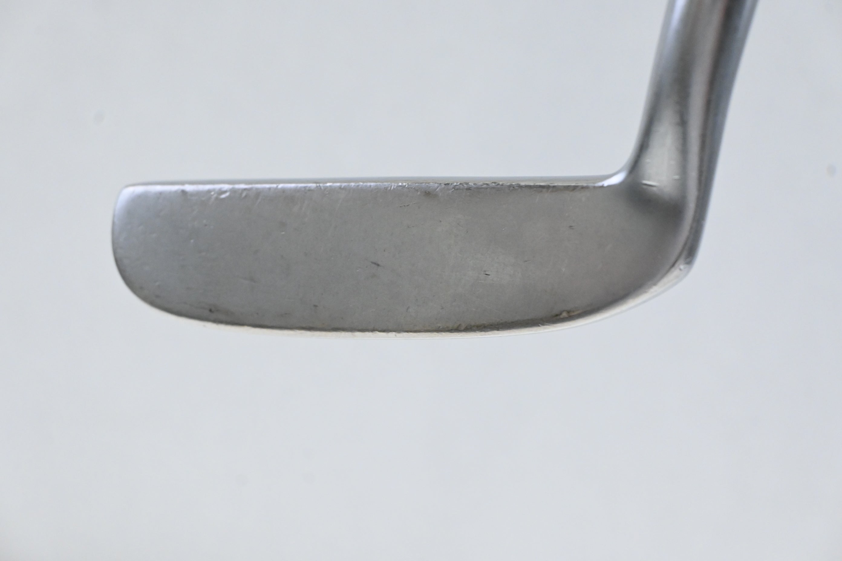 Wilson 8800 Series R.Mendralla Putter / 36 Inch
