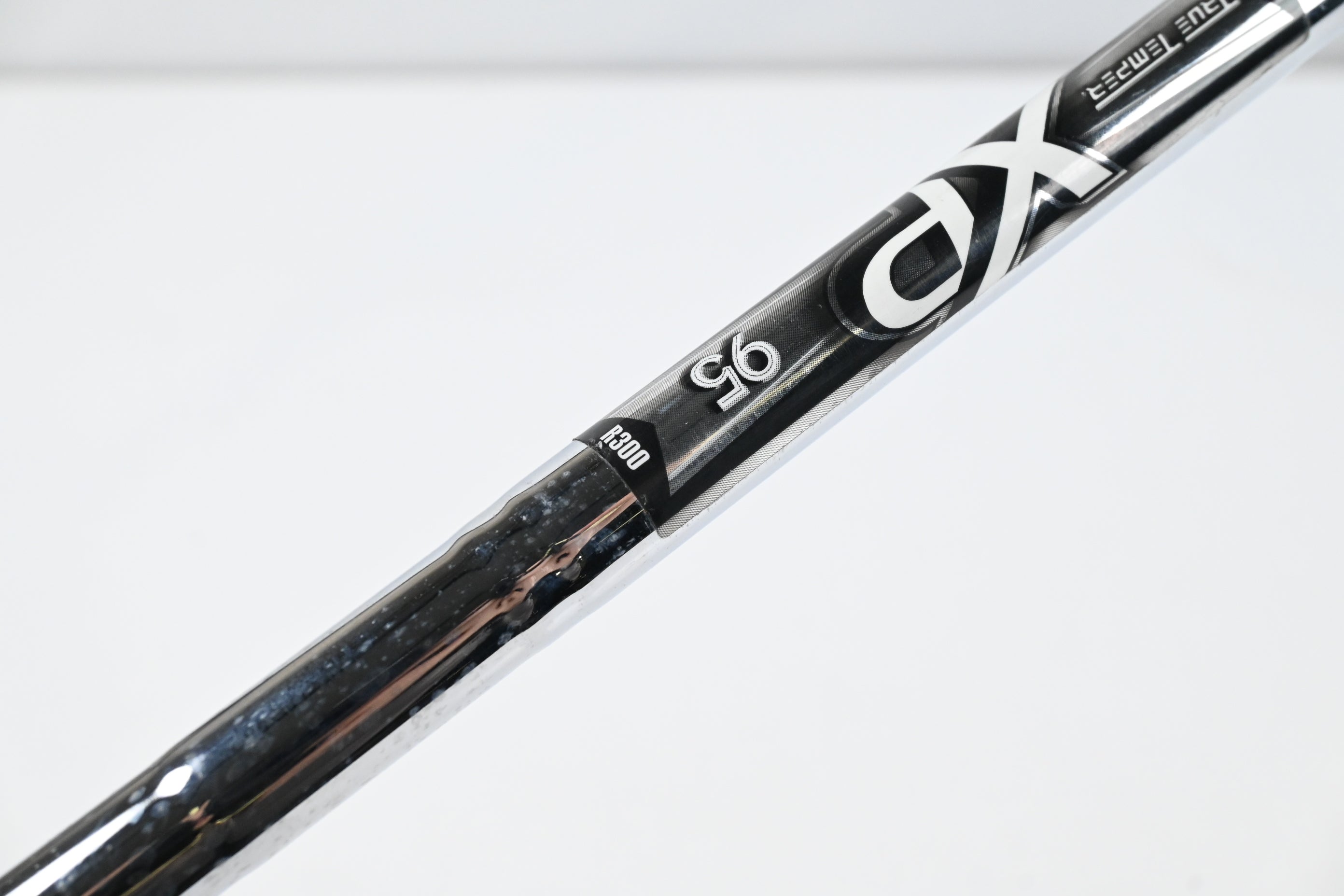 Mizuno ES21 Sand Wedge / 56 Degree / Regular Flex XP 95 R300 Shafts
