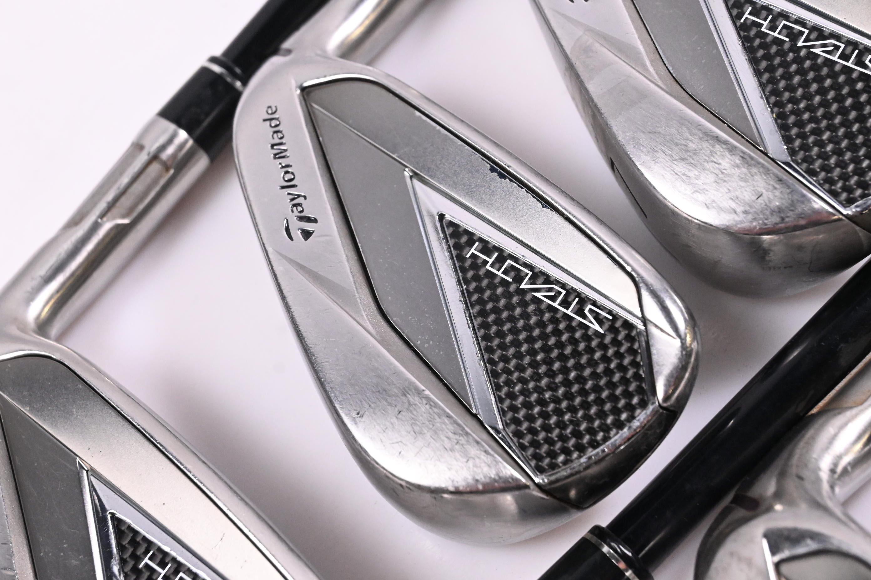 Taylormade Stealth Irons / 5-PW+GW+SW / Regular Flex Ventus Red 6 Shafts