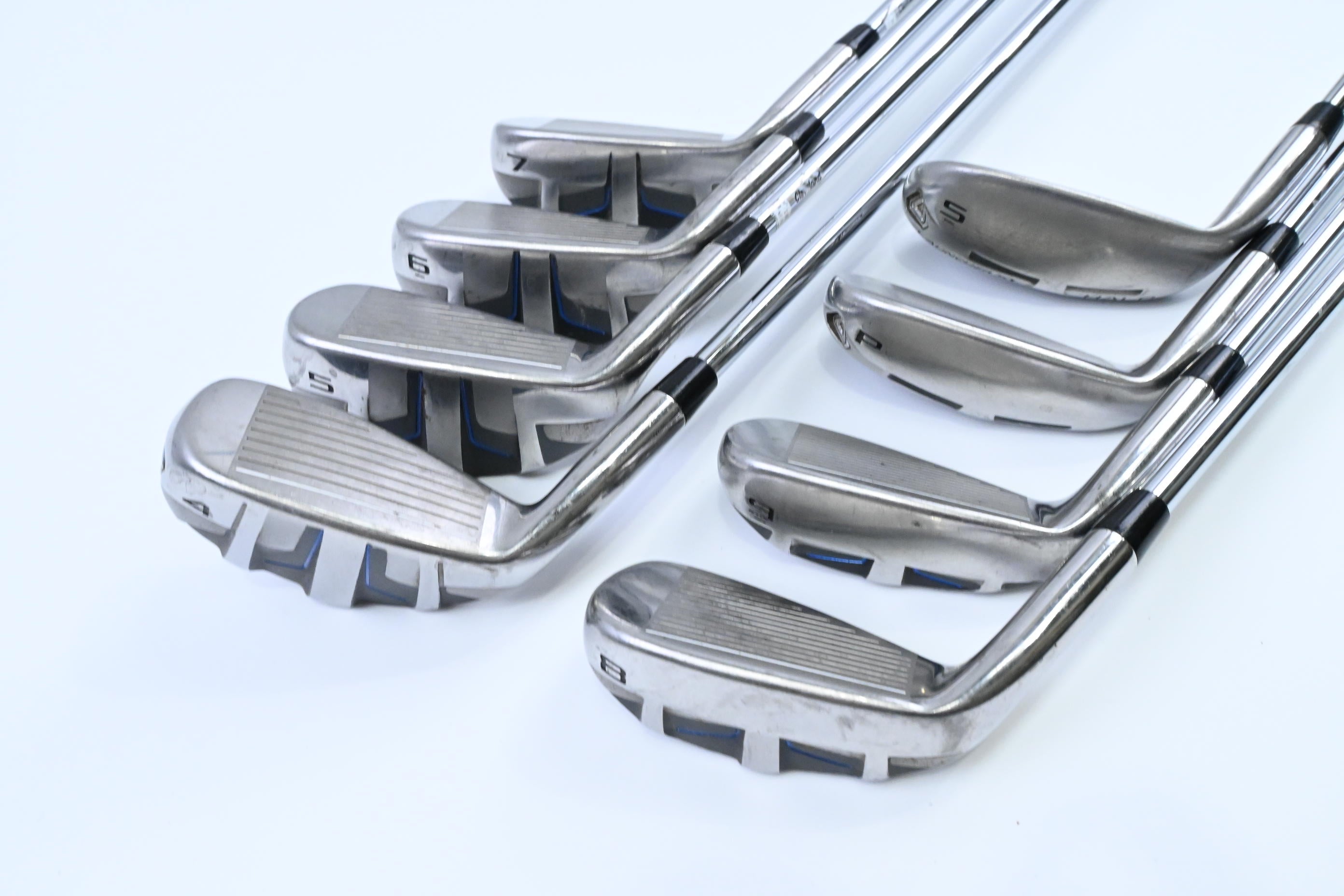 Cleveland Launcher XL Halo Irons / 4-PW+SW / Regular Flex XP 90 R300 Shafts