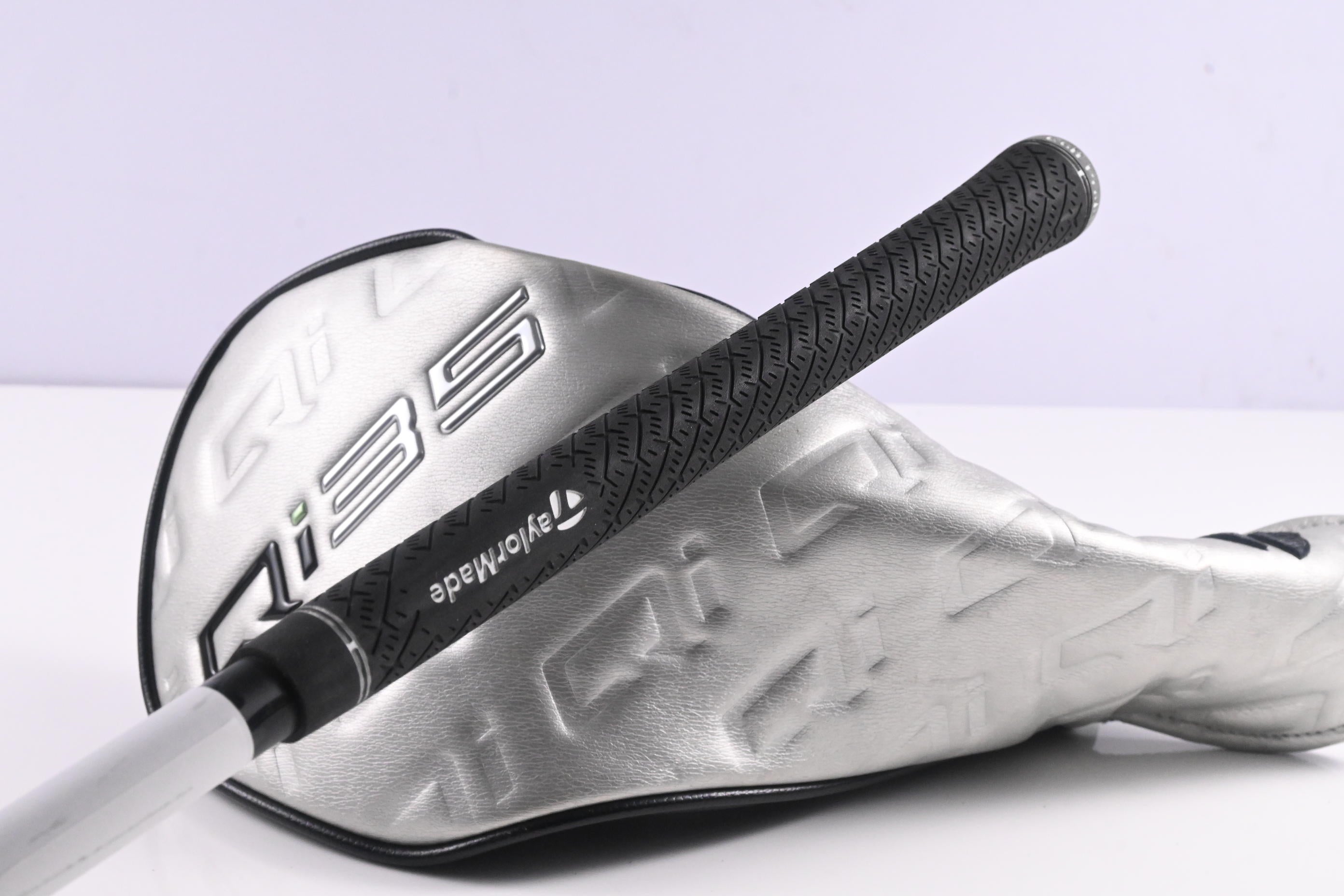 Taylormade Qi35 LS Driver / 9 Degree / X-Flex Kai'li White Dark Wave 60 Shaft