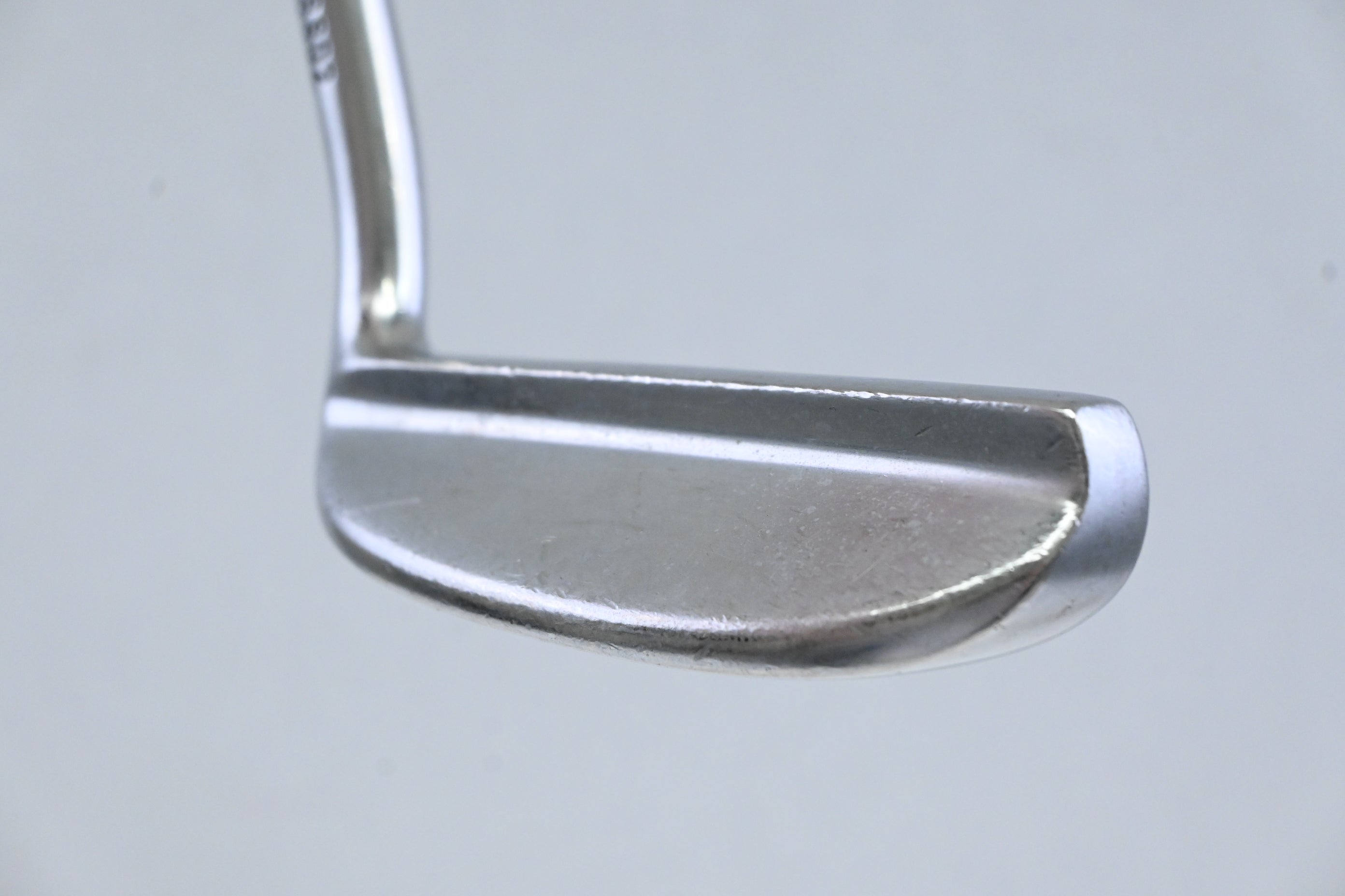Wilson 8800 Series R.Mendralla Putter / 36 Inch