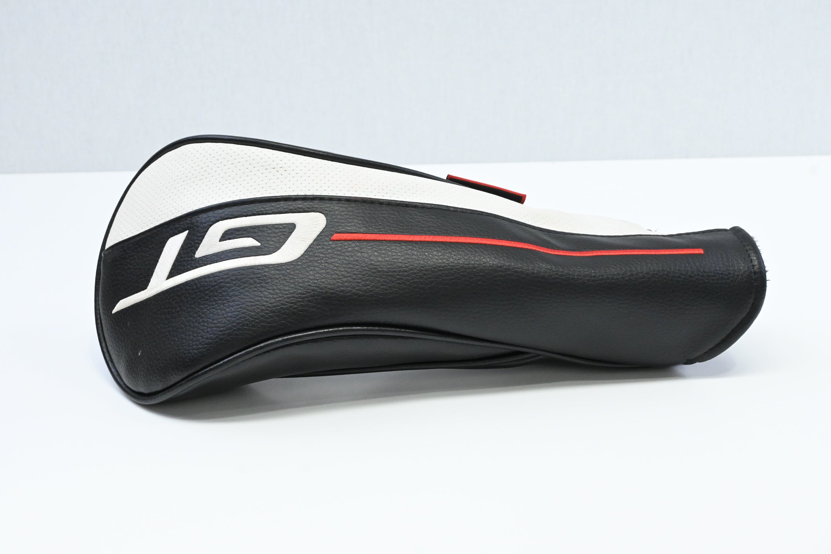 Titleist GT3 Driver / 10 Degree / Regular Flex Denali Red 50 Shaft