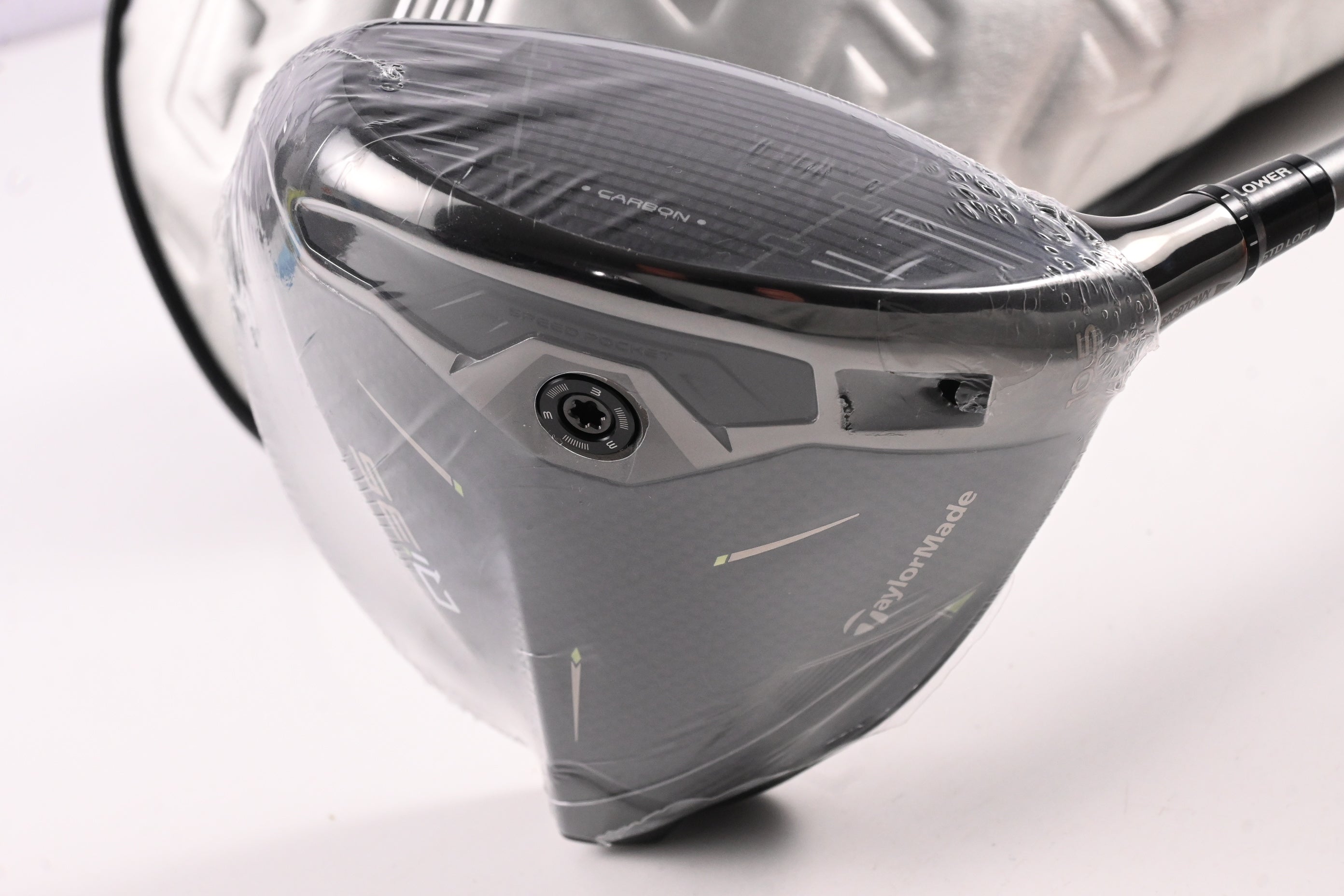 Taylormade Qi35 Driver / 10.5 Degree / Stiff Flex Fujikura Air Speeder 50 Shaft