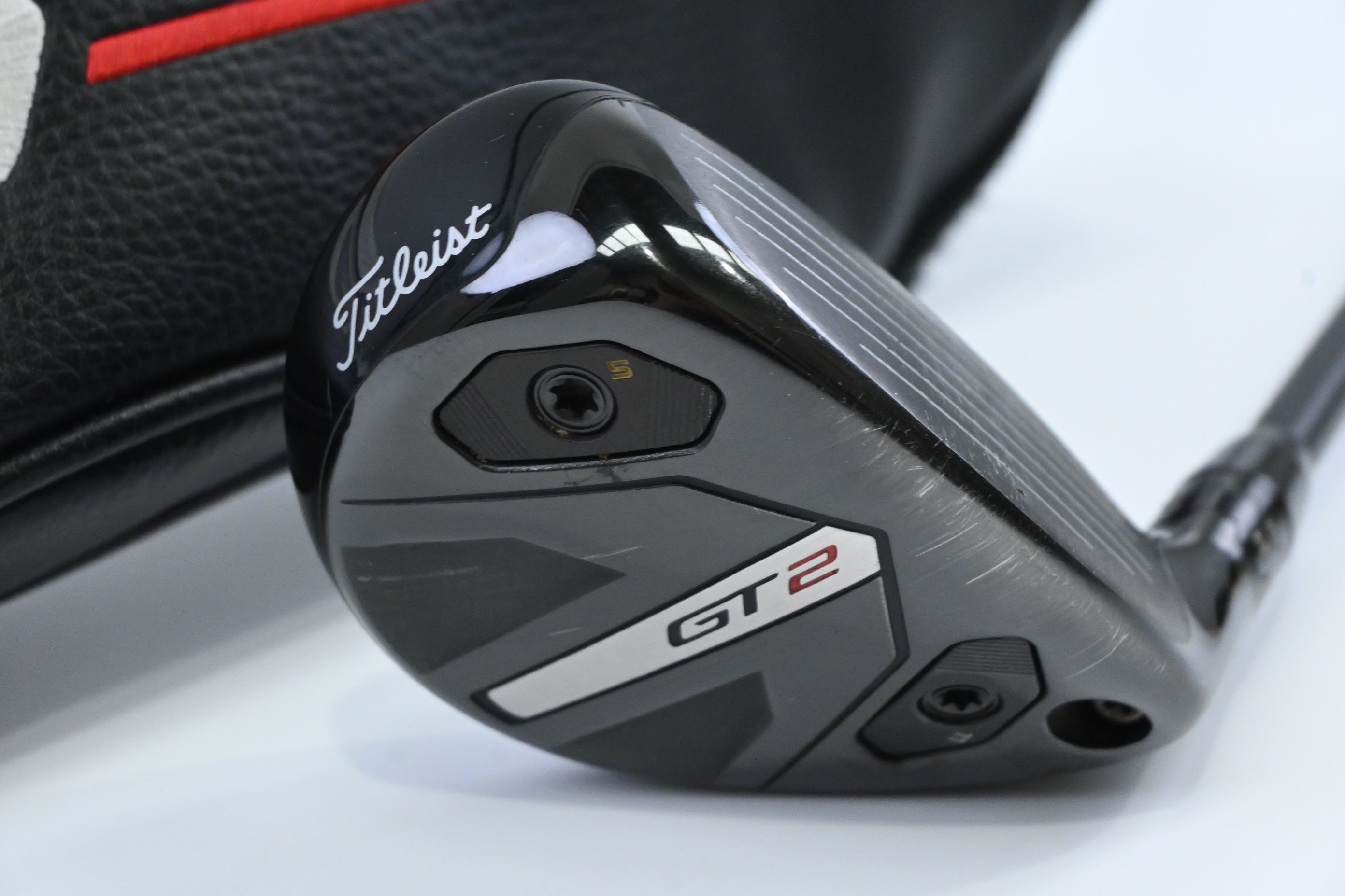 Titleist GT2 #3 Hybrid / 18 Degree / Stiff Flex Tensei 1K Black 85 Shaft