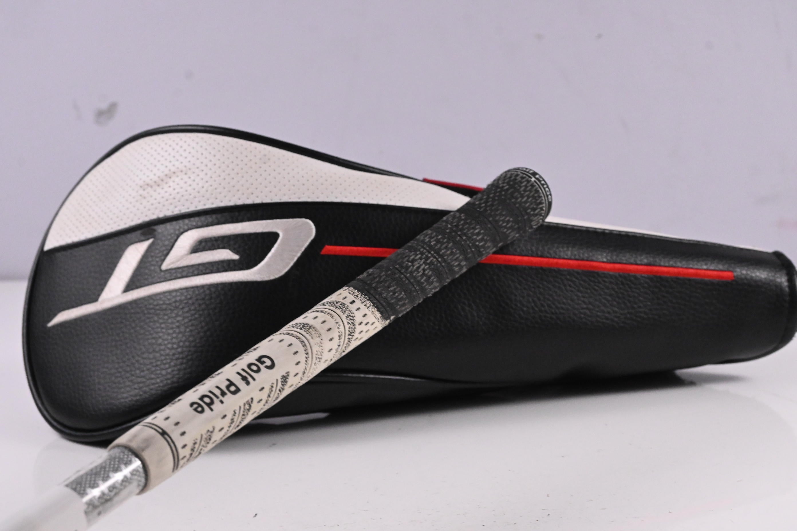 Titleist GT2 Driver / 9 Degree / Regular Flex Tensei AV Raw Blue 55 Shaft