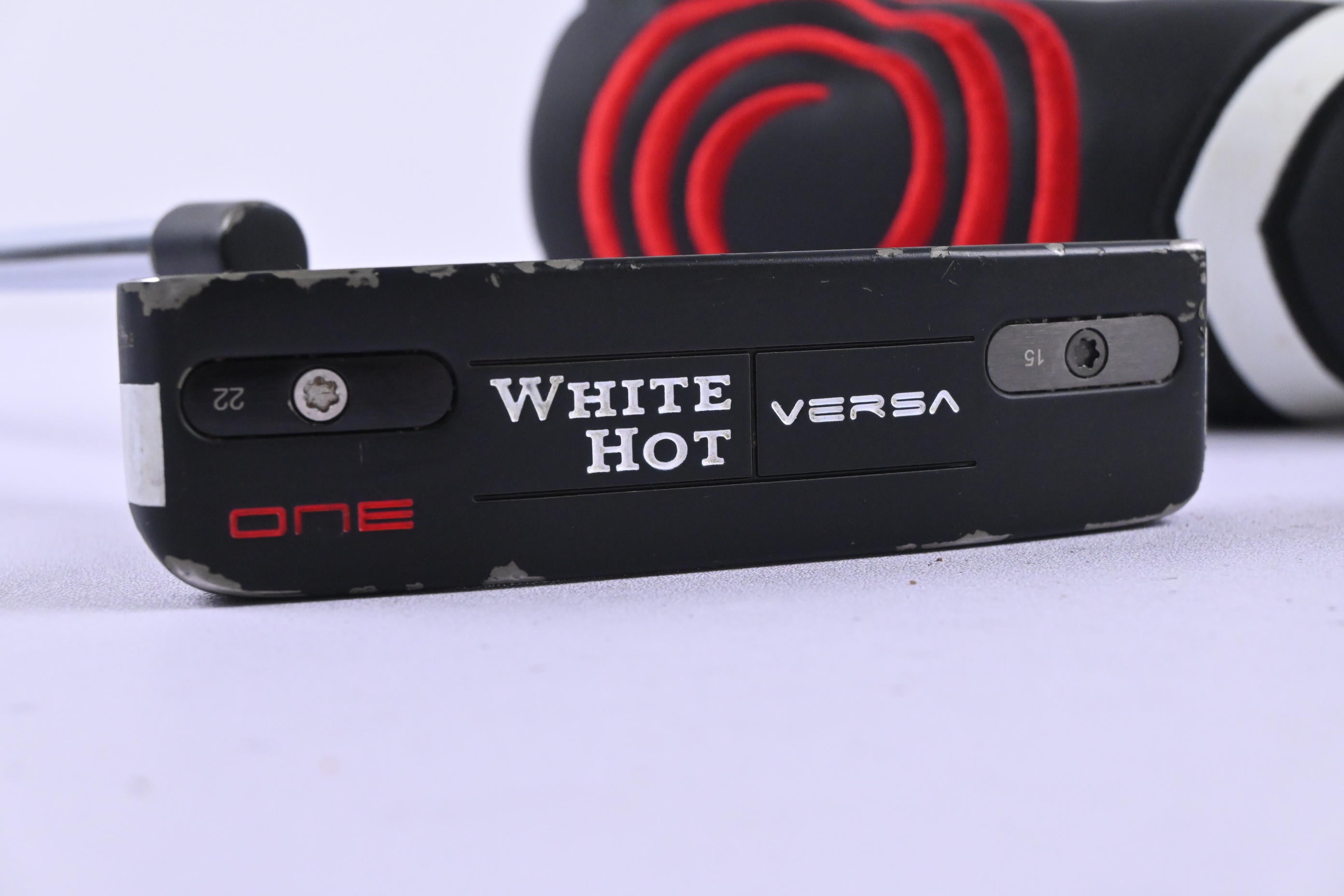 Left Hand Odyssey White Hot Versa One Putter / 34 Inch