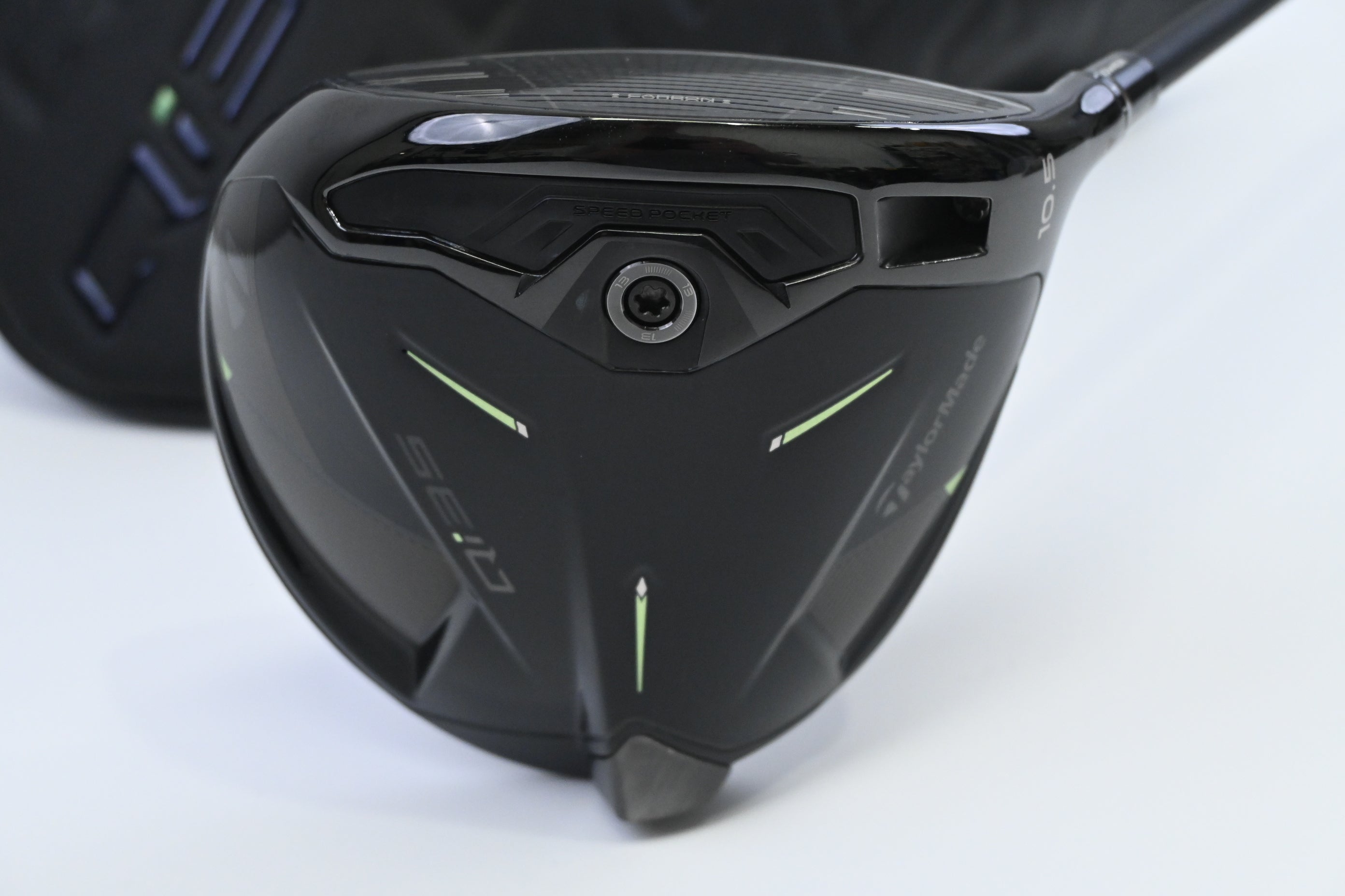 Taylormade Qi35 Designer Series Driver / 10.5 Degree / Regular Flex Reax Blue 50