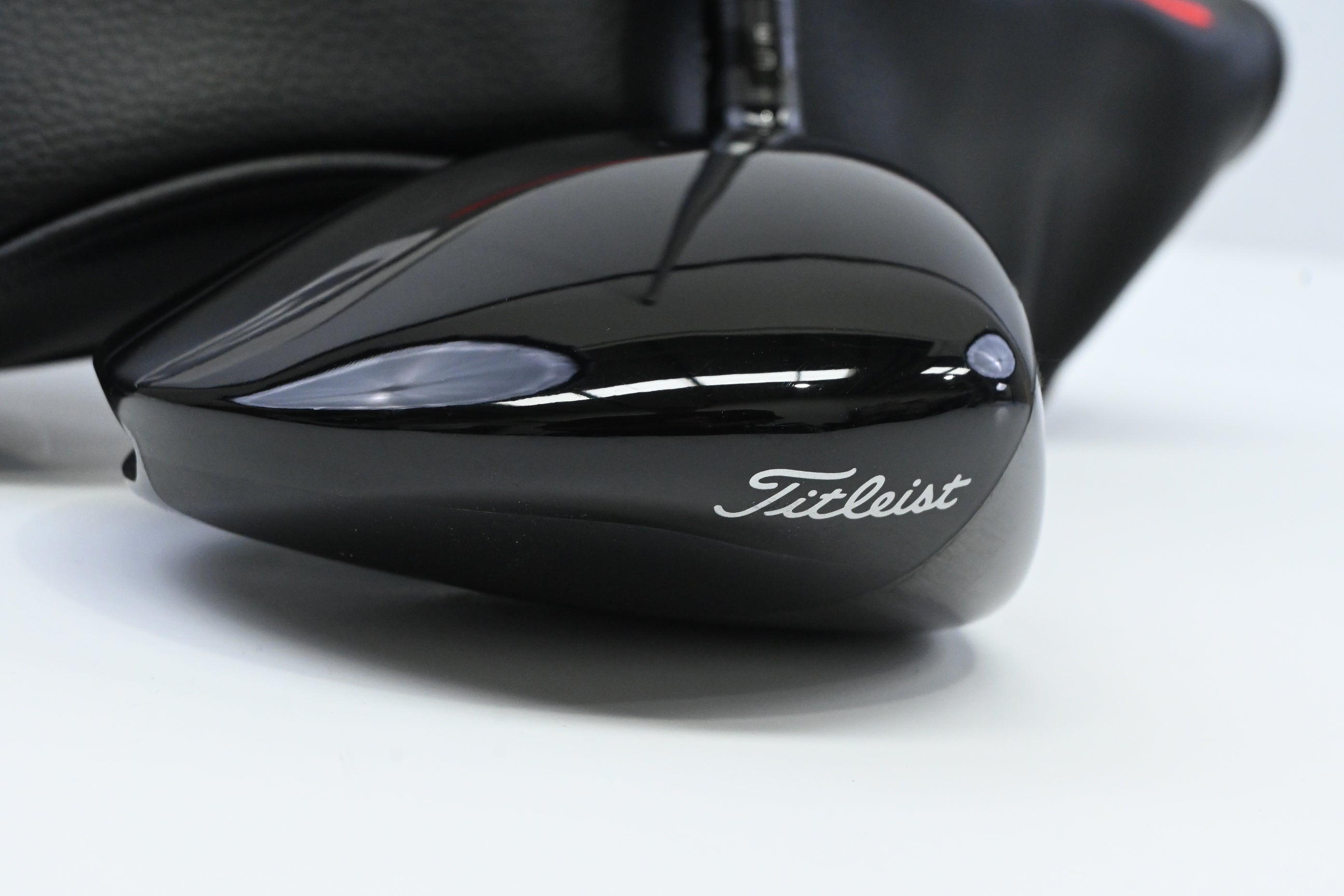 Titleist GT2 Driver / 10 Degree / Regular Flex Tensei 1K Blue 55 Shaft