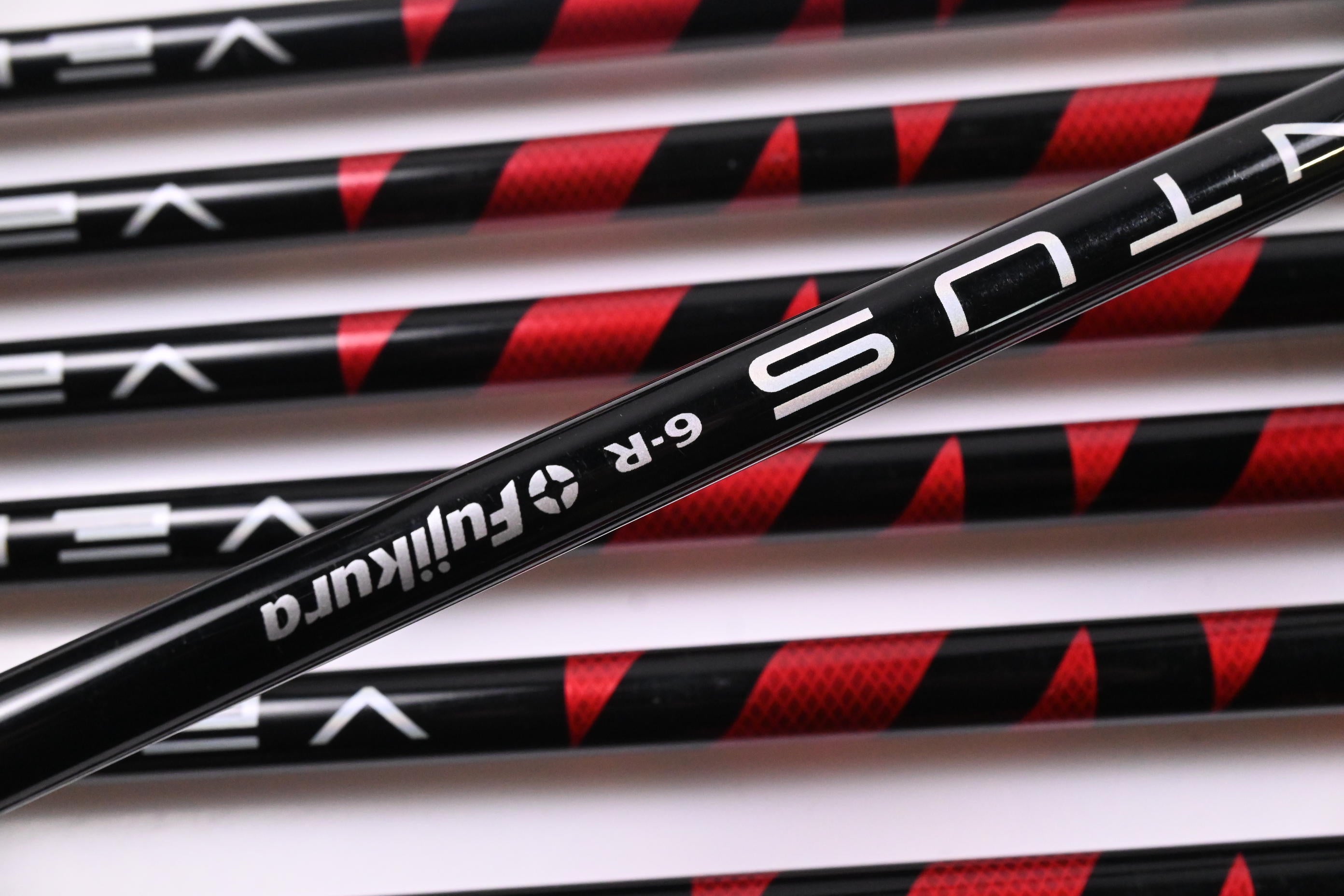 Taylormade Stealth Irons / 5-PW+GW+SW / Regular Flex Ventus Red 6 Shafts