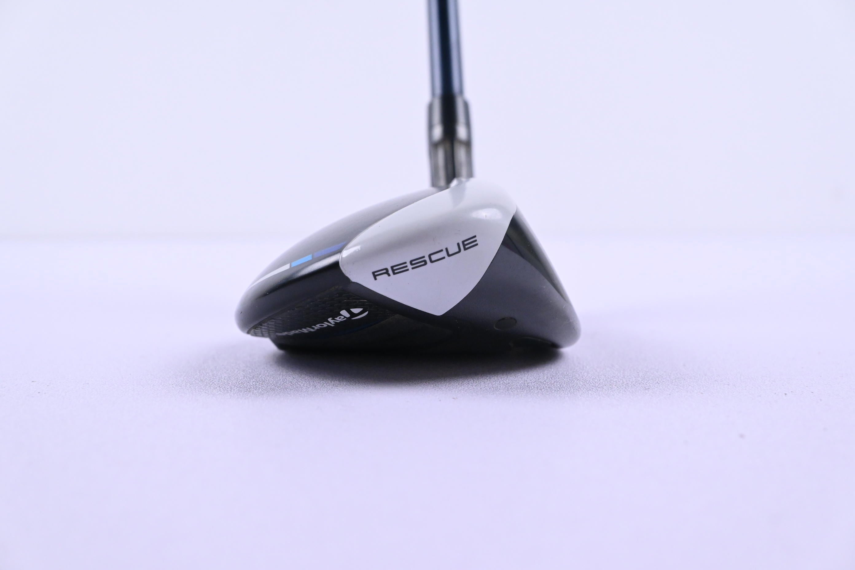 Taylormade SIM2 Max #6 Hybrid / 28 Degree / Regular Flex Fujikura Ventus Blue 6