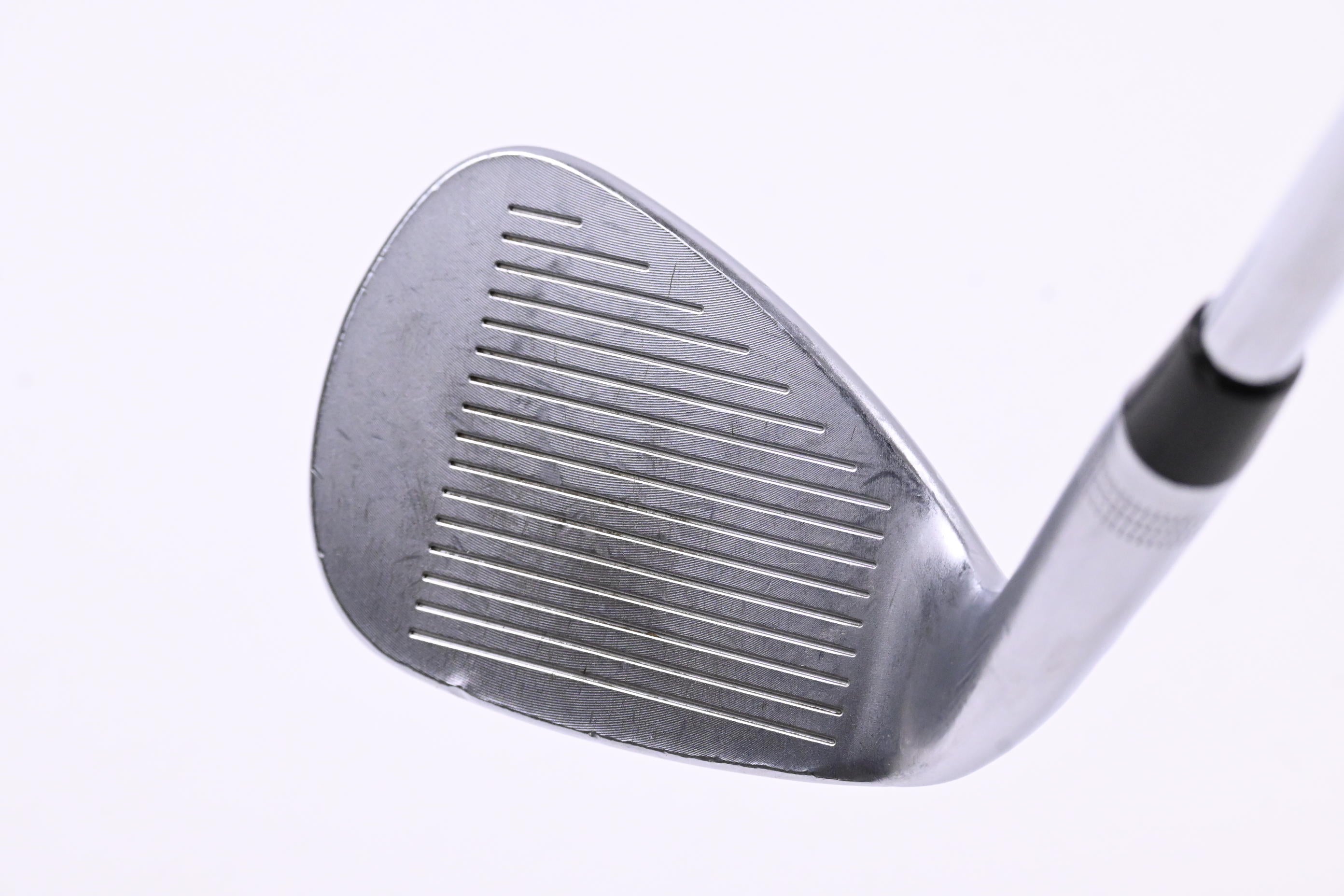 Wilson Staff Model Sand Wedge / 54 Degree / Stiff Flex Dynamic Gold 120 S300