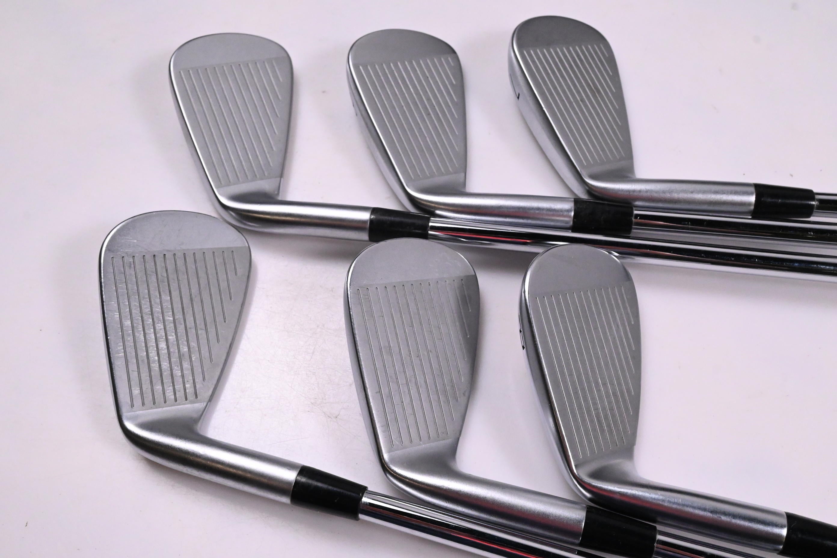 Mizuno JPX 925 Forged Irons / 5-PW / Regular Flex N.S.Pro Modus³ Tour 105 Shafts