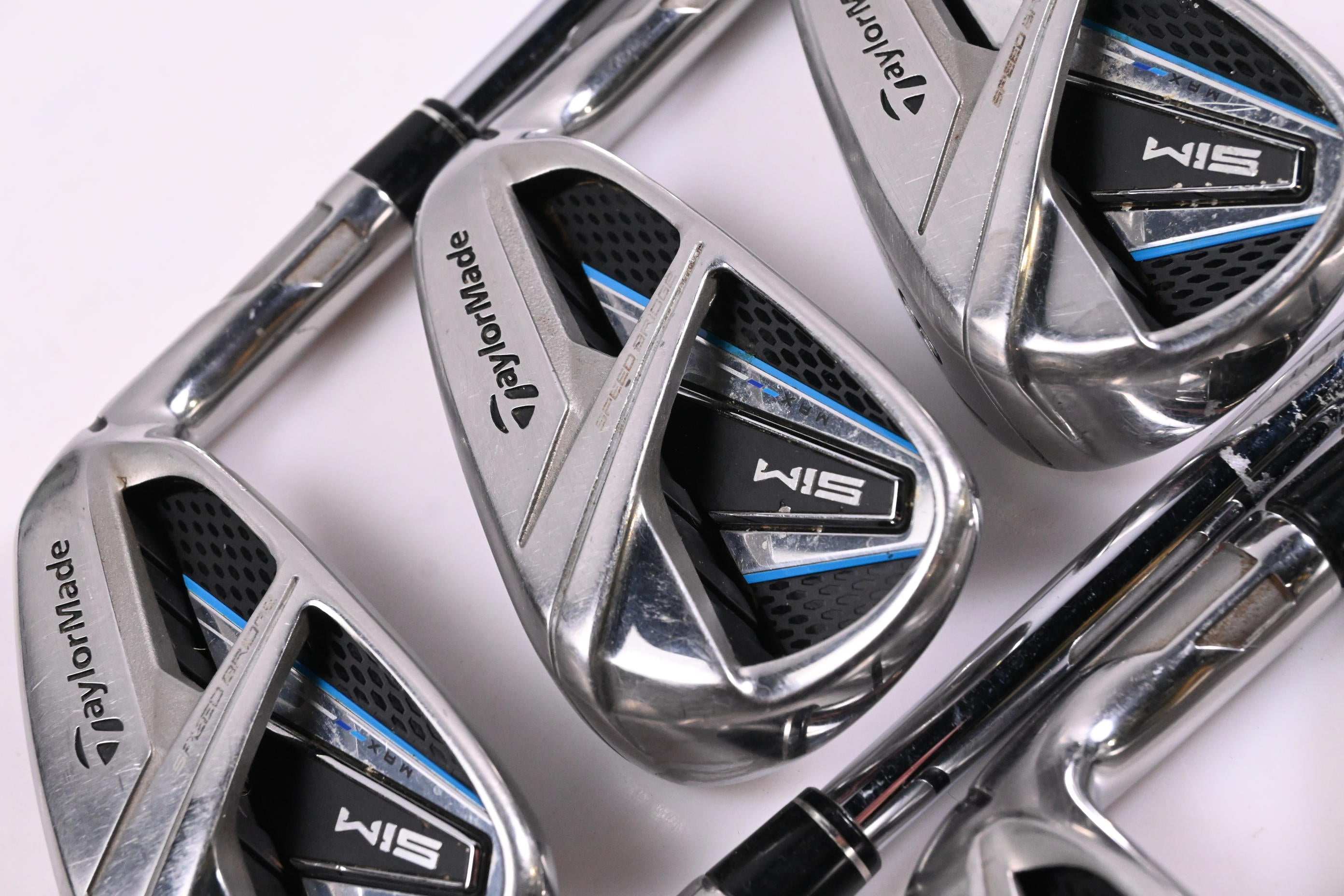 Taylormade SIM Max Irons / 6-PW+GW / Stiff Flex Steel Shafts