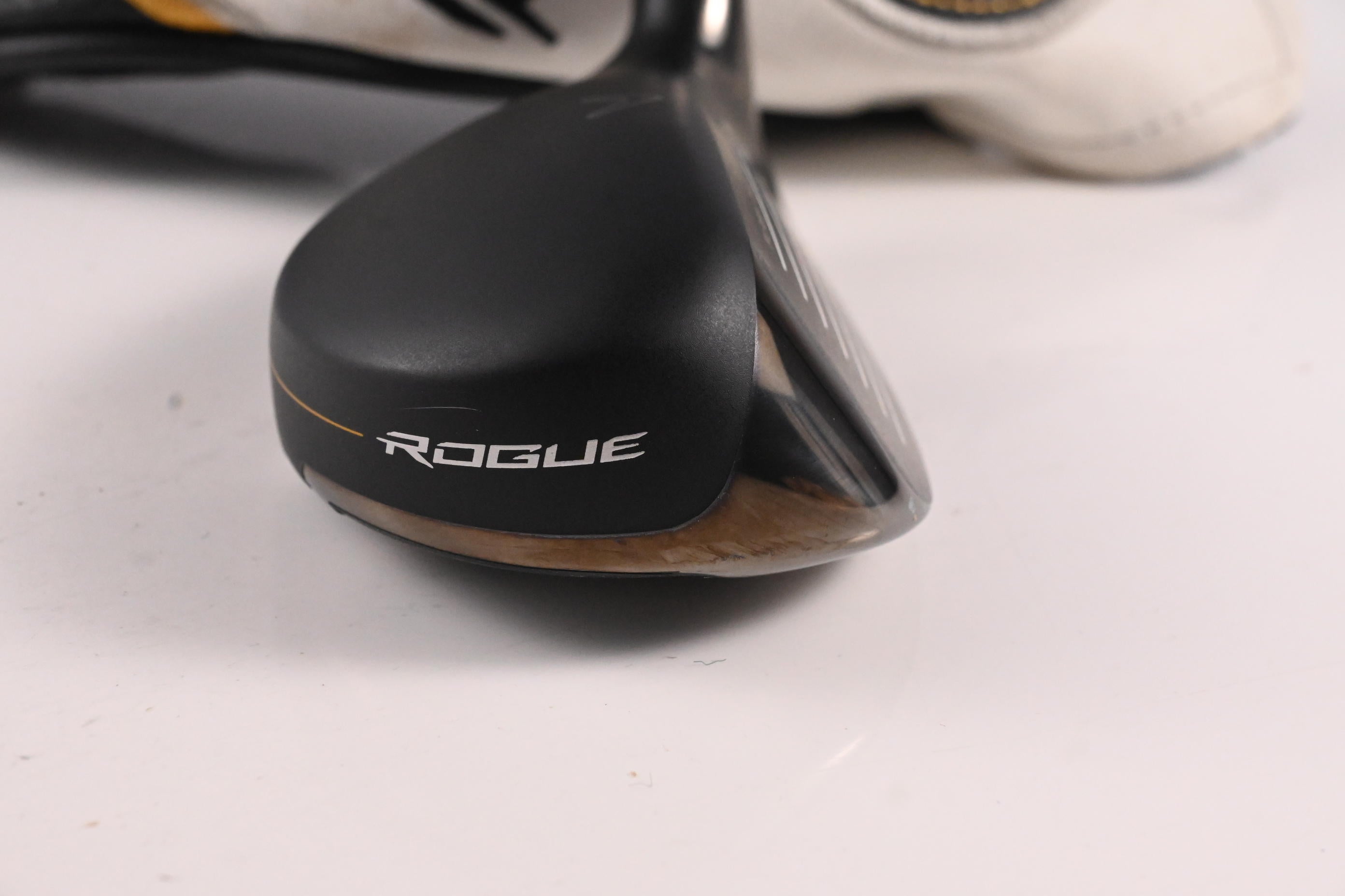 Ladies Callaway Rogue ST Max Os Lite #8 Hybrid / 36 Degree / Ladies Flex Helium