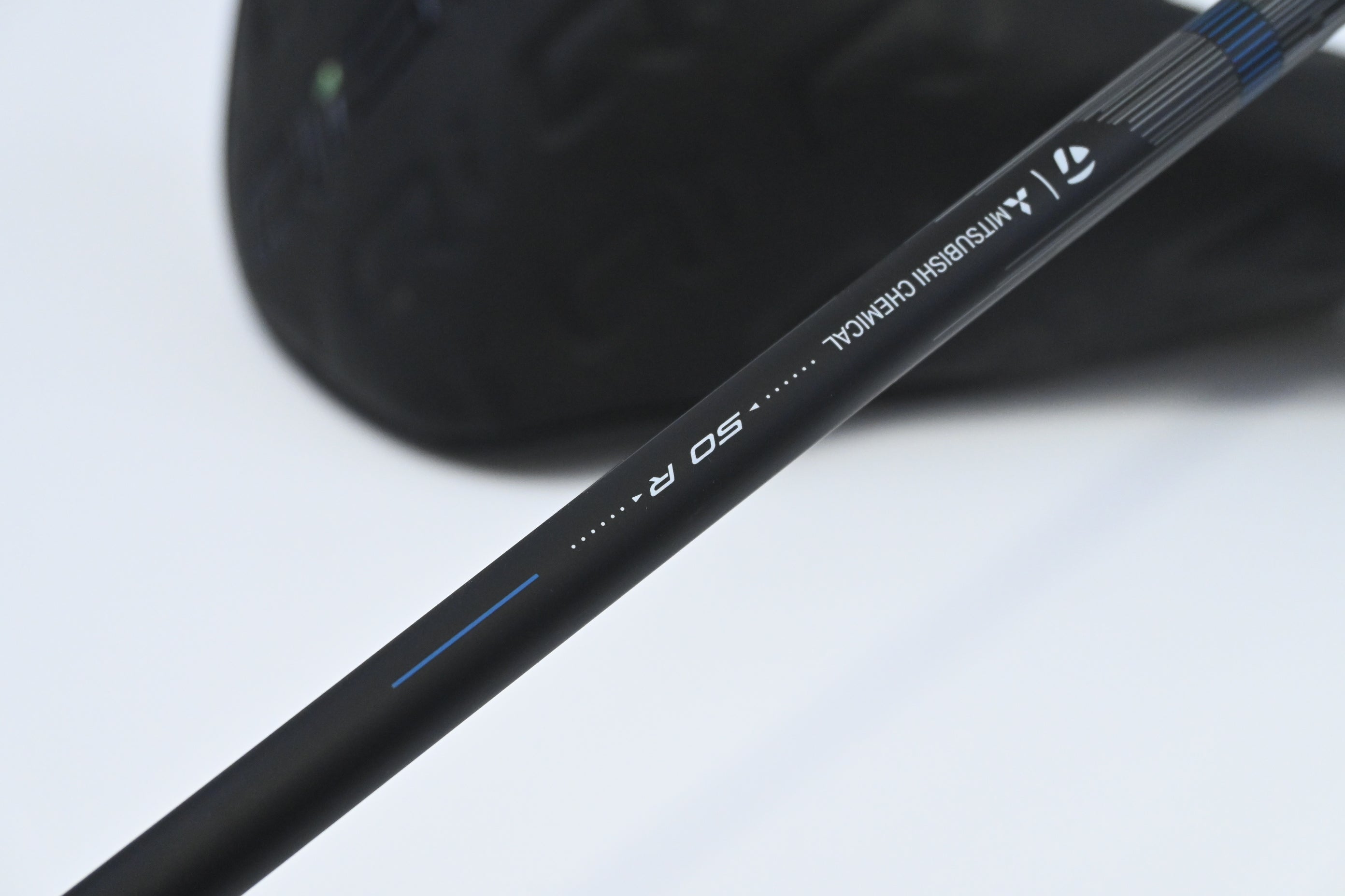 Taylormade Qi35 Designer Series Driver / 10.5 Degree / Regular Flex Reax Blue 50