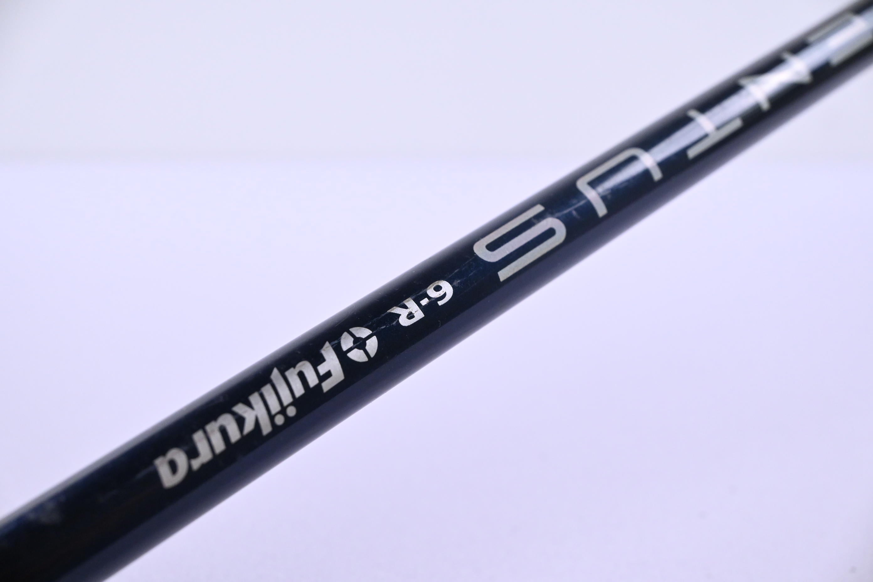 Taylormade SIM2 Max #6 Hybrid / 28 Degree / Regular Flex Fujikura Ventus Blue 6